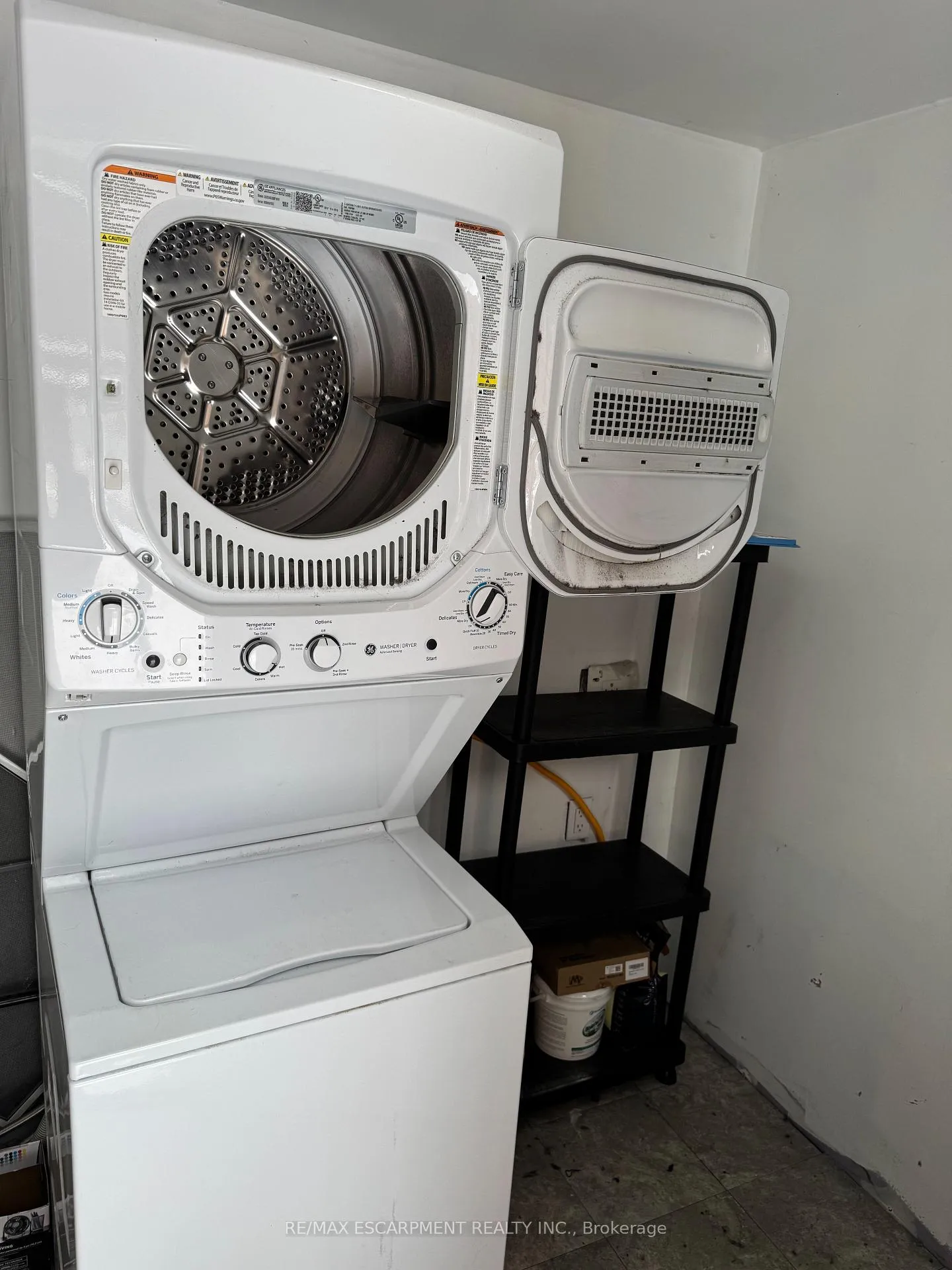 Photo 7 of Unit 2, 1152 King Street E, Hamilton, Crown Point — HOMEH