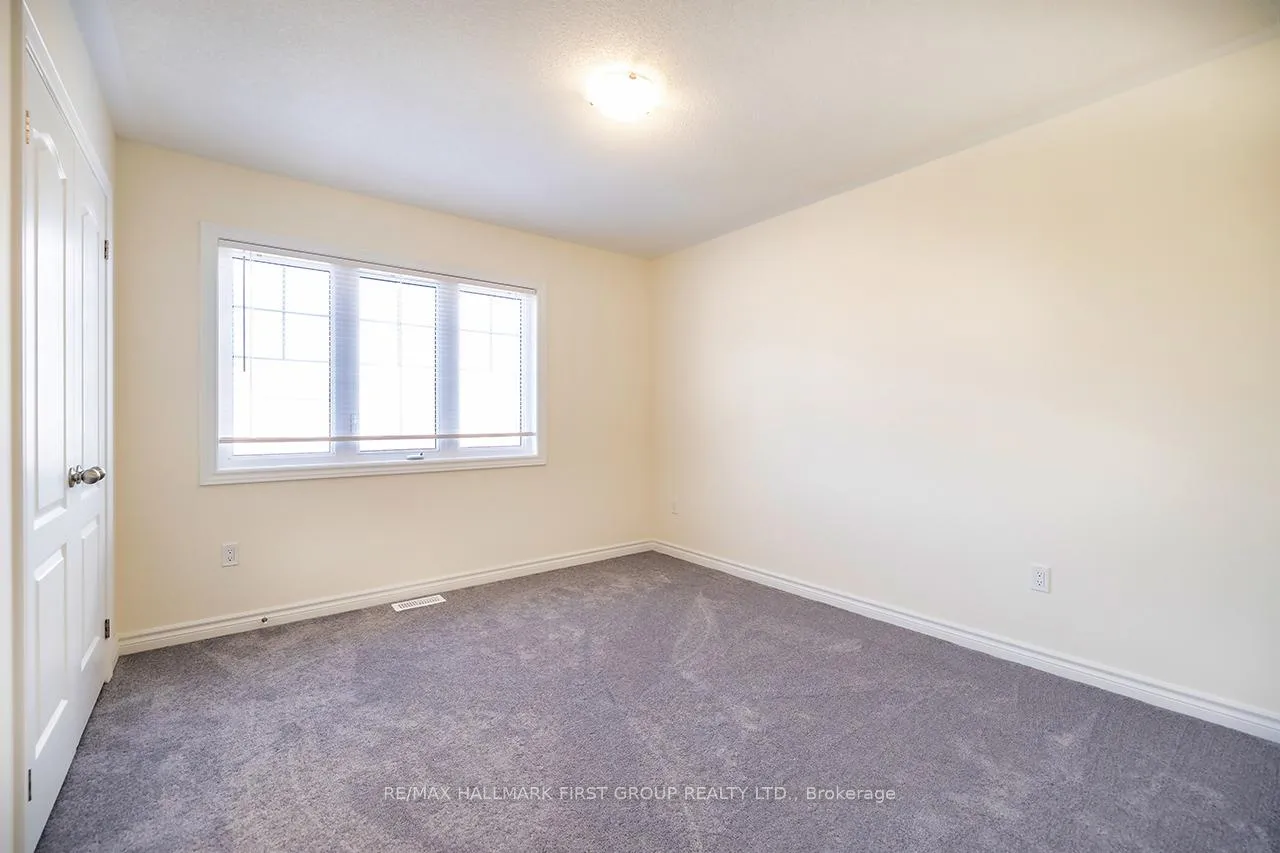 Photo 17 of 127 Robin Trail, Scugog, Port Perry — HOMEH