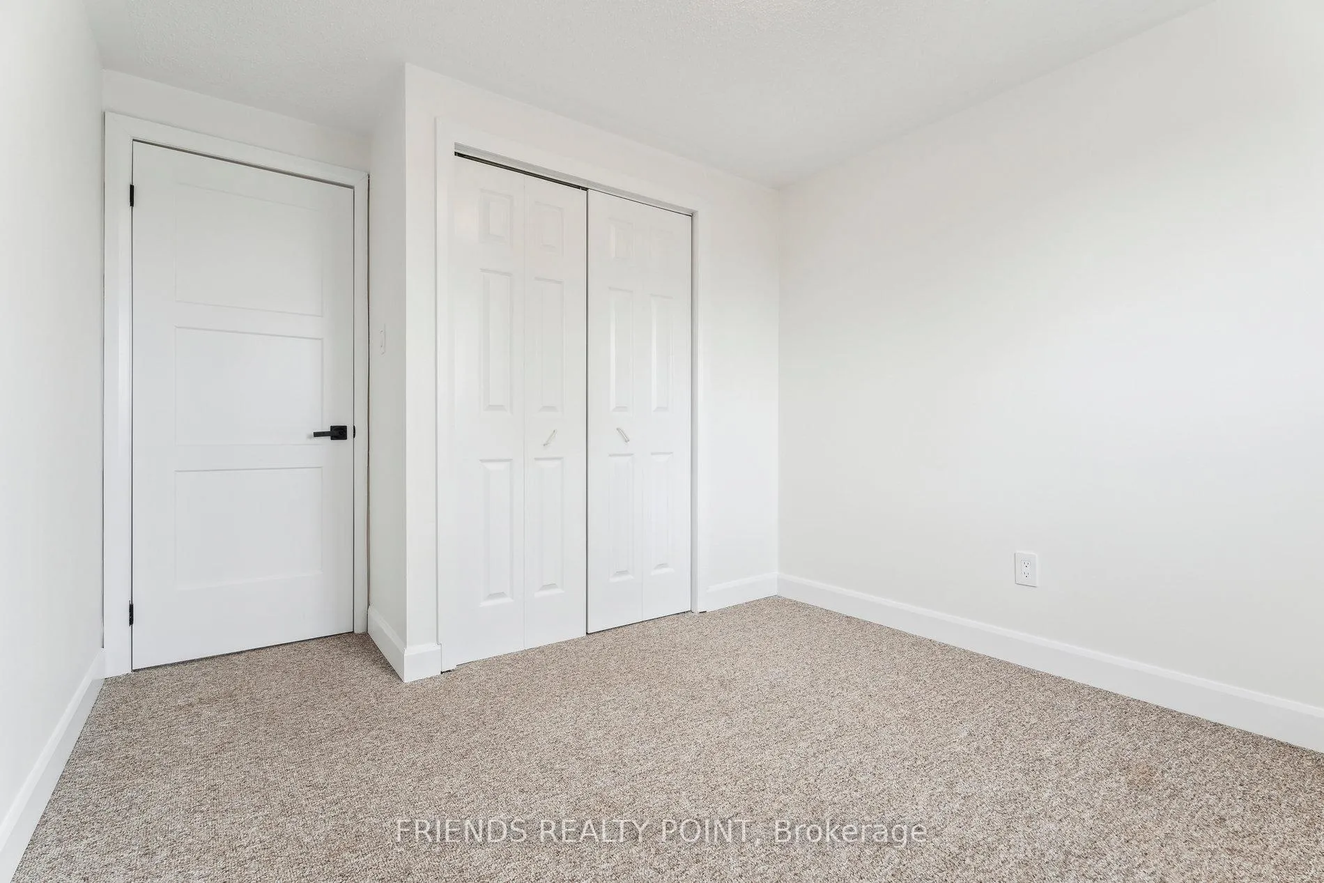 Photo 18 of 55 Browning Trail, Barrie, Letitia Heights — HOMEH