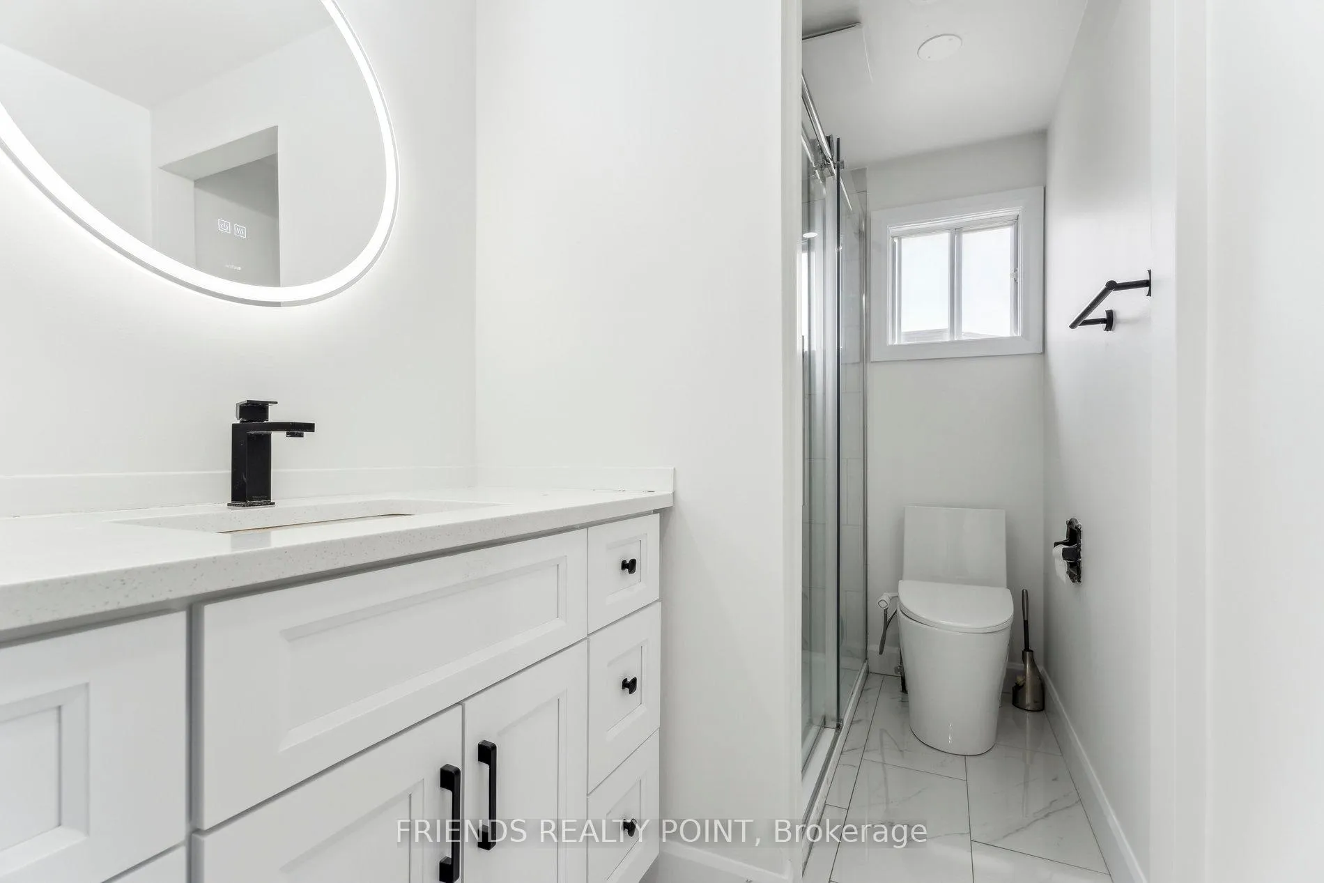 Photo 20 of 55 Browning Trail, Barrie, Letitia Heights — HOMEH