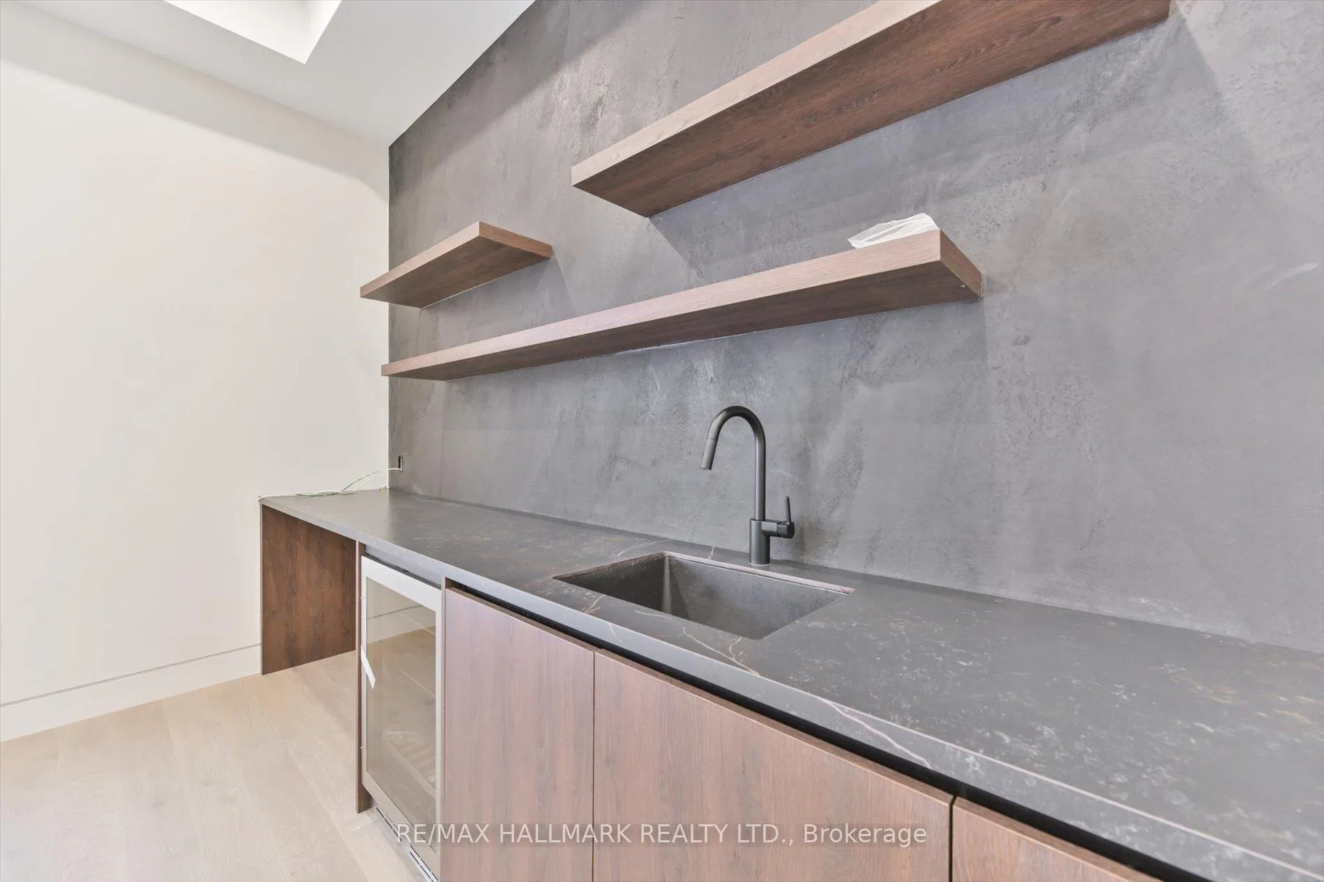 Photo 34 of 369 Millwood Road, Toronto, Mount Pleasant East — HOMEH