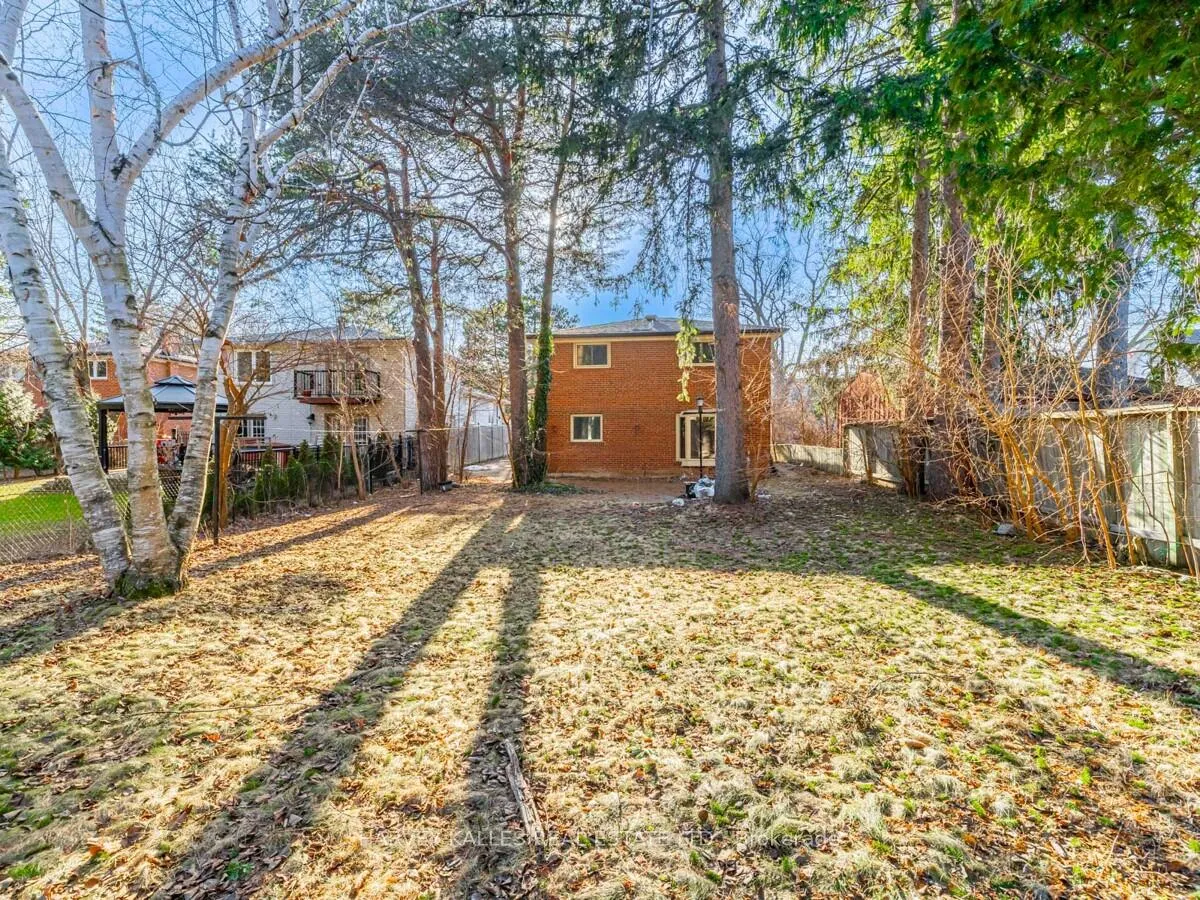 Photo 21 of 151 Henderson Avenue, Markham, Thornhill — HOMEH