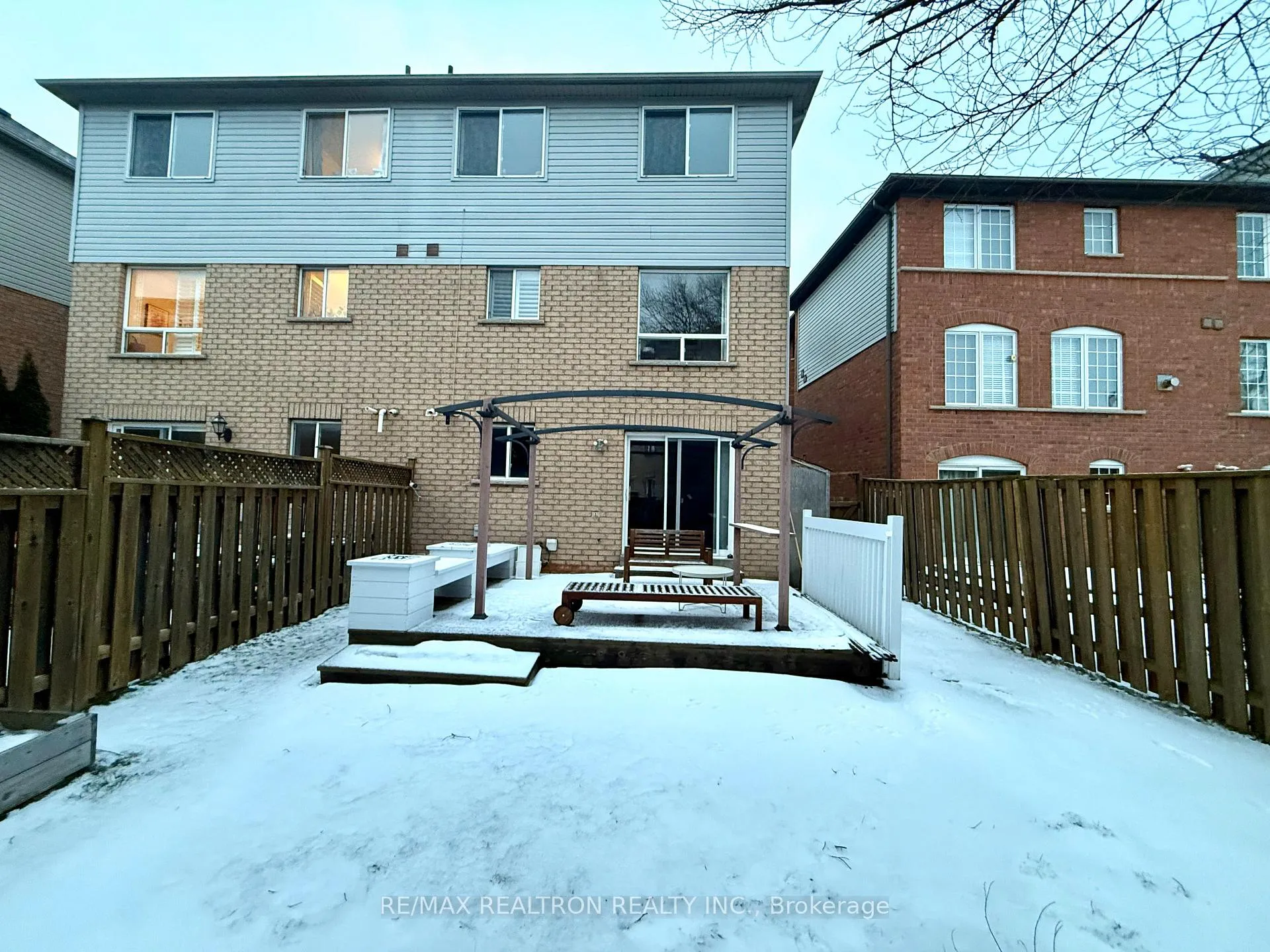 Photo 15 of 167 Millcliff Circle, Aurora, Aurora Grove — HOMEH