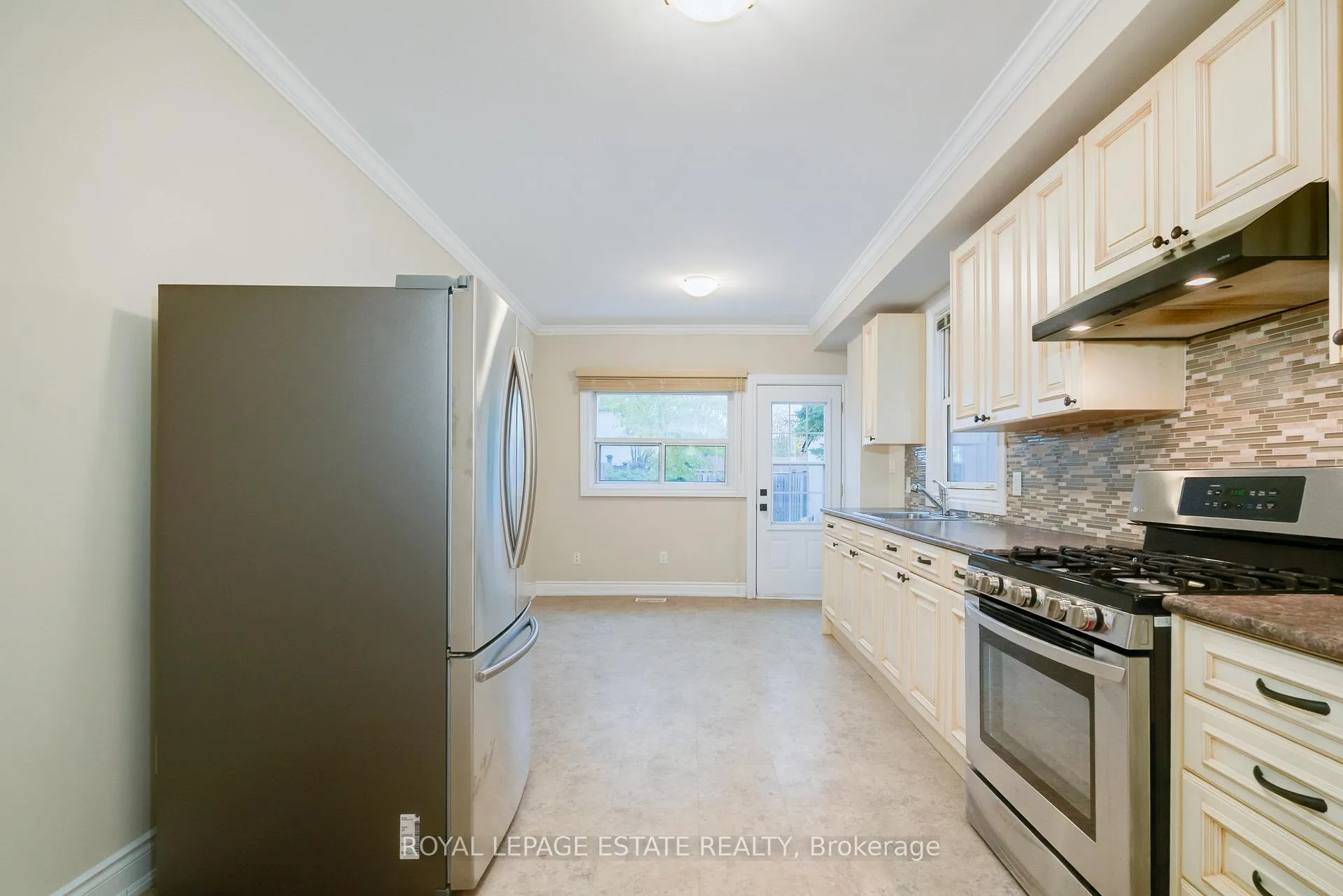 Photo 8 of 361 Brock Avenue, Toronto, Dufferin Grove — HOMEH