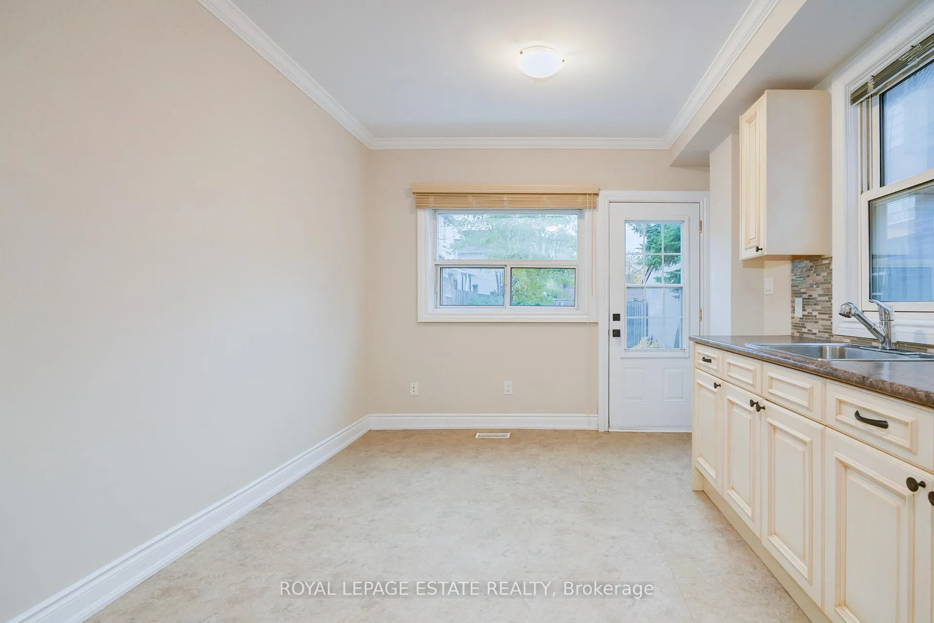 Photo 12 of 361 Brock Avenue, Toronto, Dufferin Grove — HOMEH