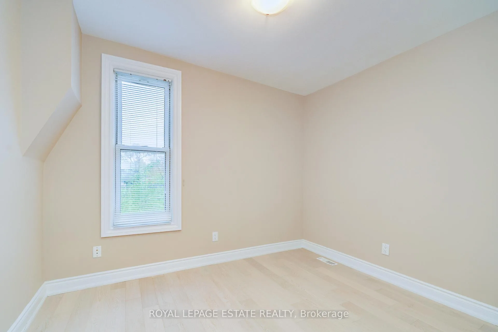 Photo 13 of 361 Brock Avenue, Toronto, Dufferin Grove — HOMEH