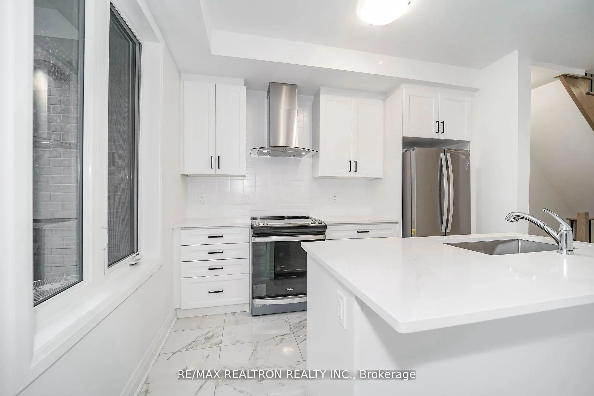 Photo 17 of 1 Eelam Lane, Markham, Wismer — HOMEH