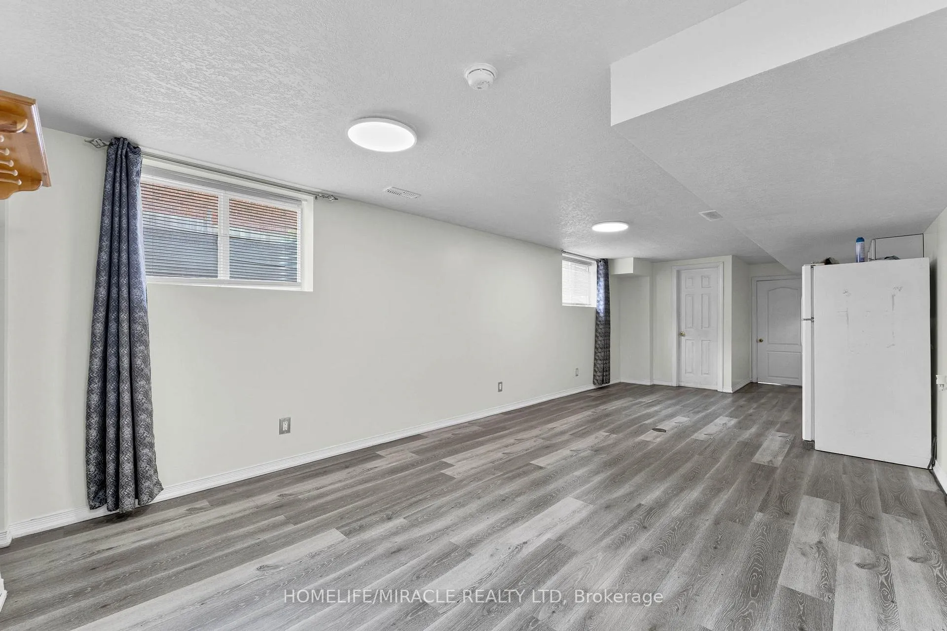 Photo 26 of 120 Jansen Avenue, Kitchener — HOMEH
