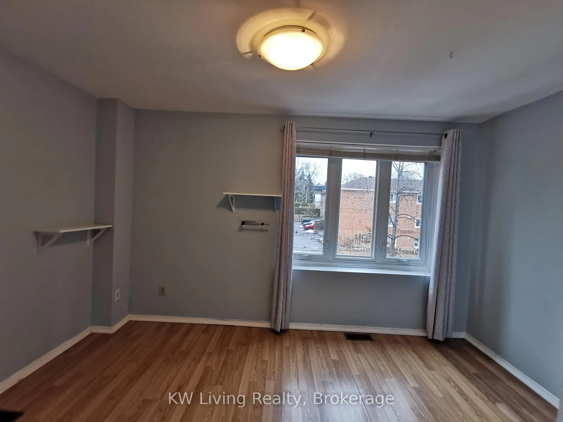 Photo 7 of 583 Roehampton Avenue, Toronto, Mount Pleasant East — HOMEH