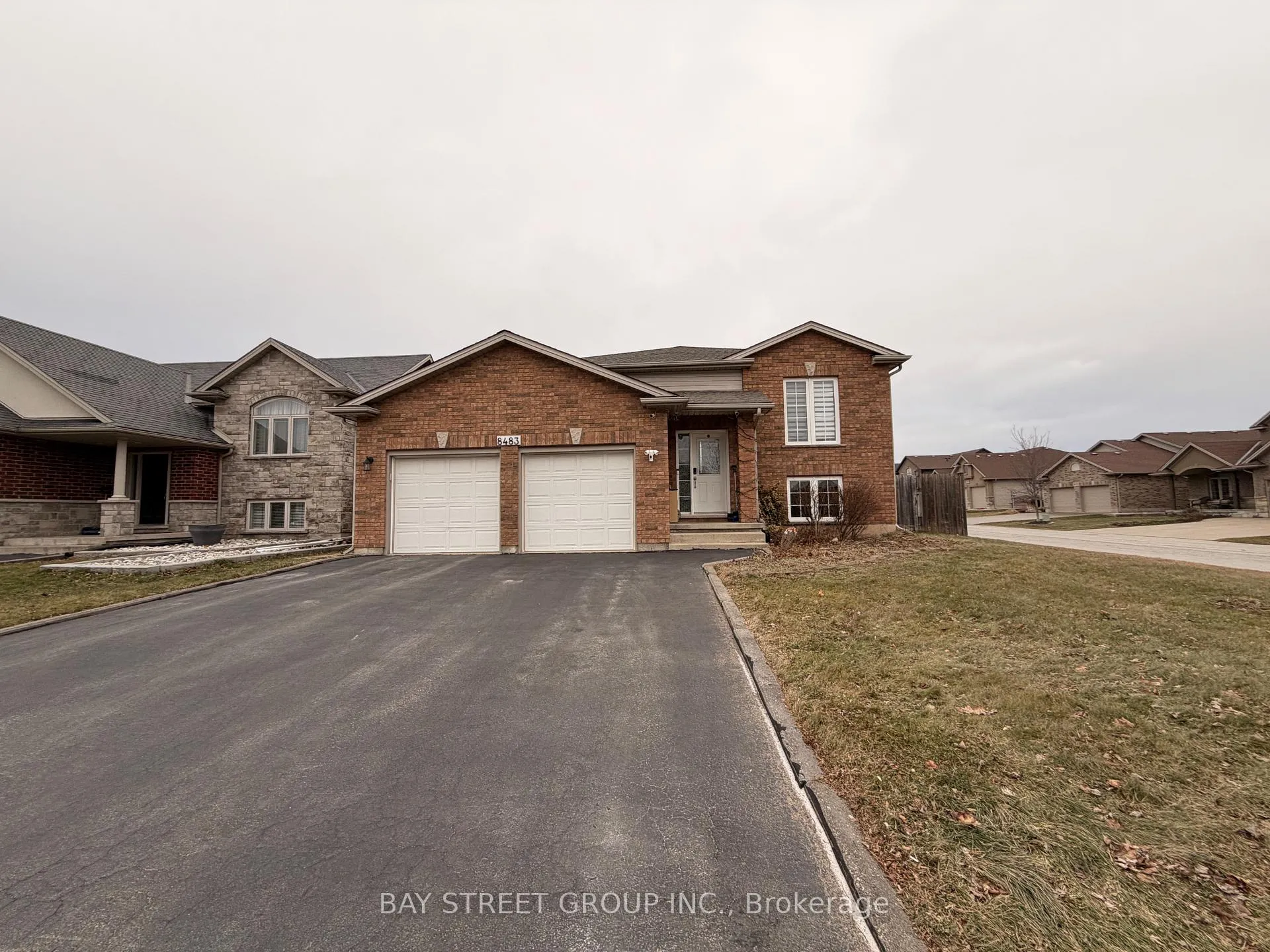 Photo 1 of 8483 Glavcic Drive, Niagara Falls, Forestview — HOMEH