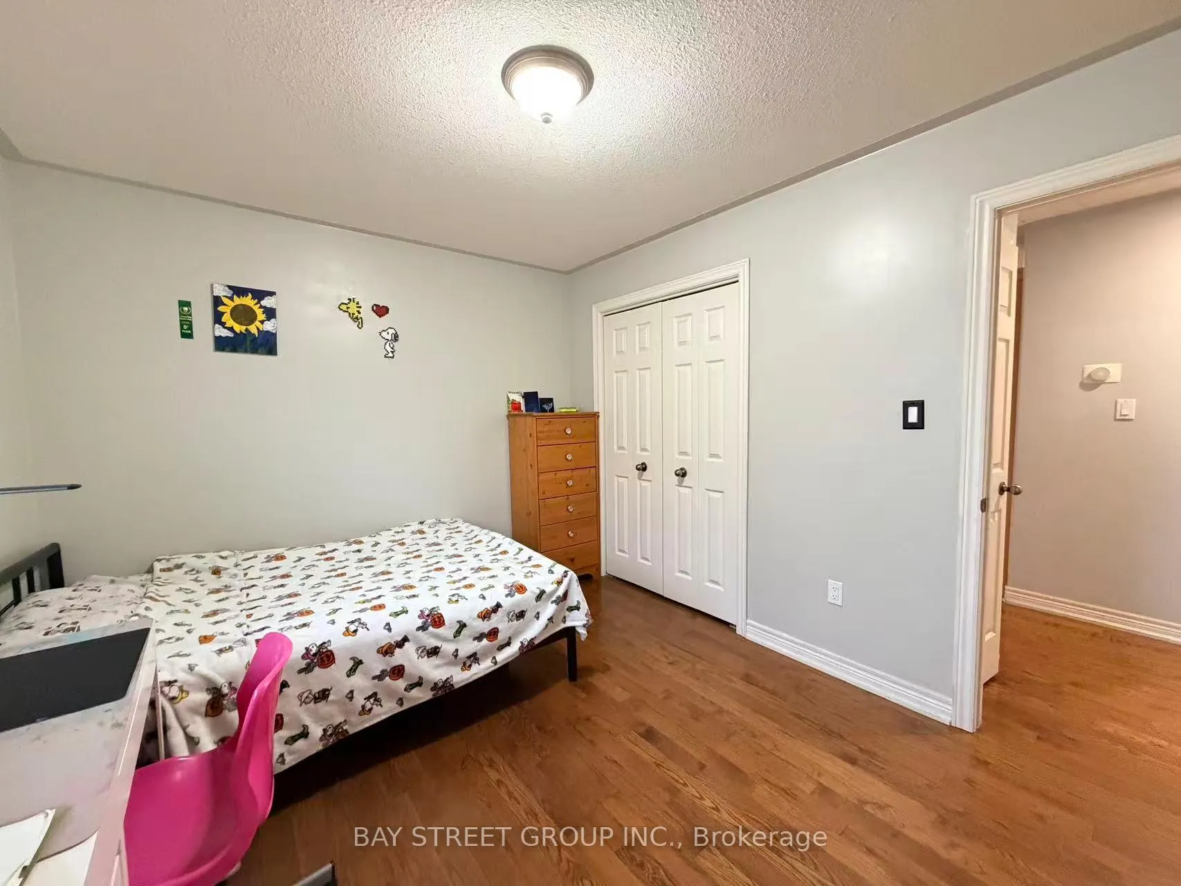 Photo 15 of 8483 Glavcic Drive, Niagara Falls, Forestview — HOMEH