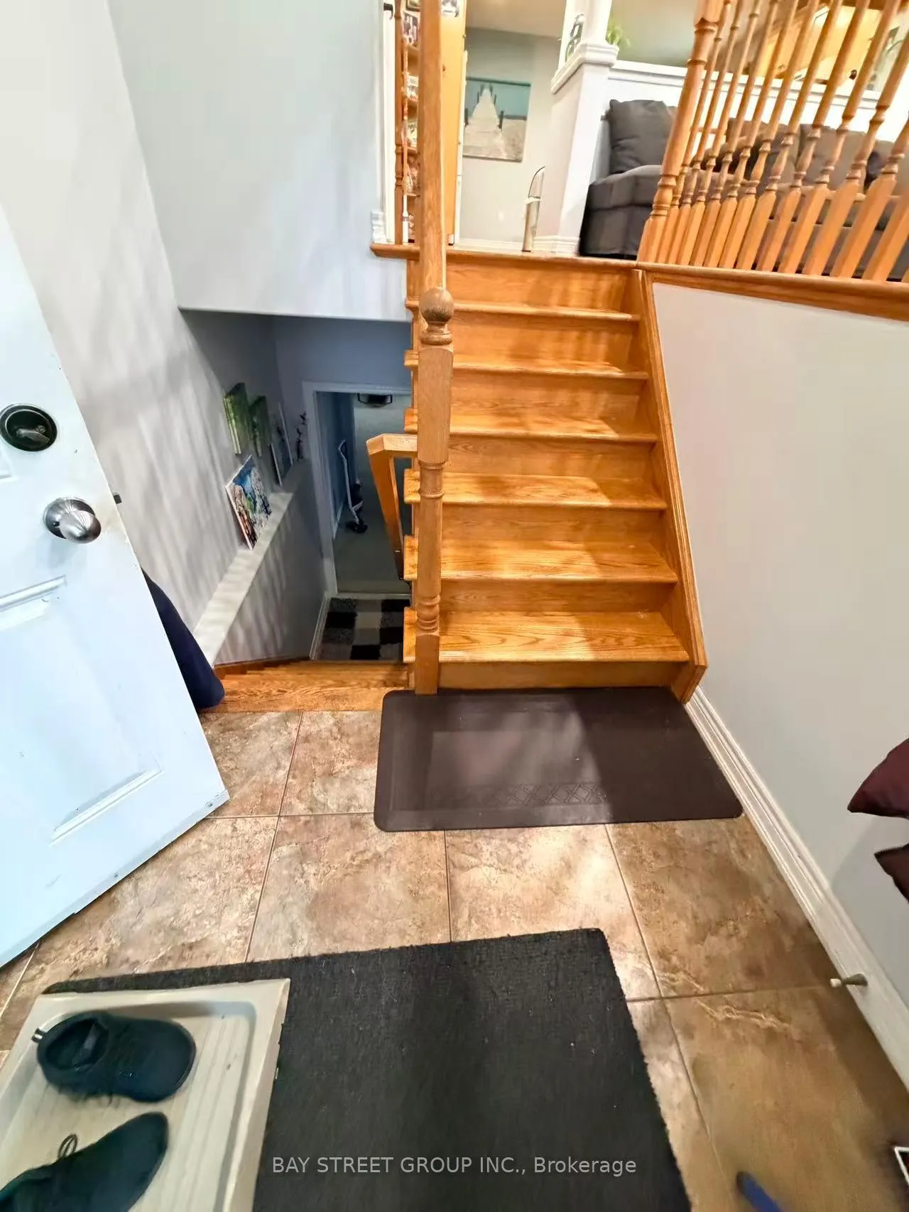 Photo 21 of 8483 Glavcic Drive, Niagara Falls, Forestview — HOMEH