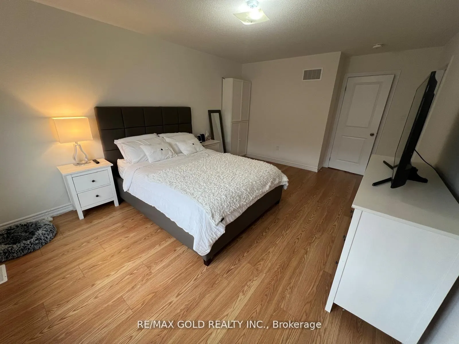 Photo 11 of 31 Tamworth Terrace, Barrie, Rural Barrie Southeast — HOMEH