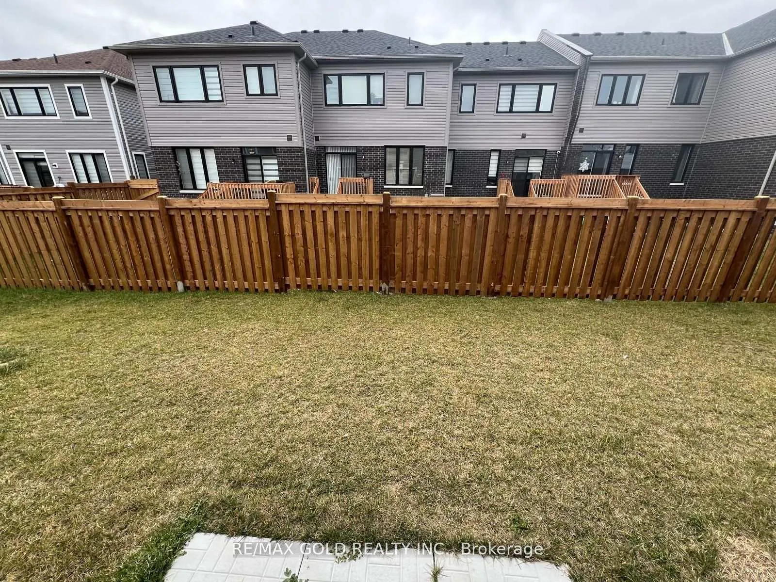 Photo 22 of 31 Tamworth Terrace, Barrie, Rural Barrie Southeast — HOMEH