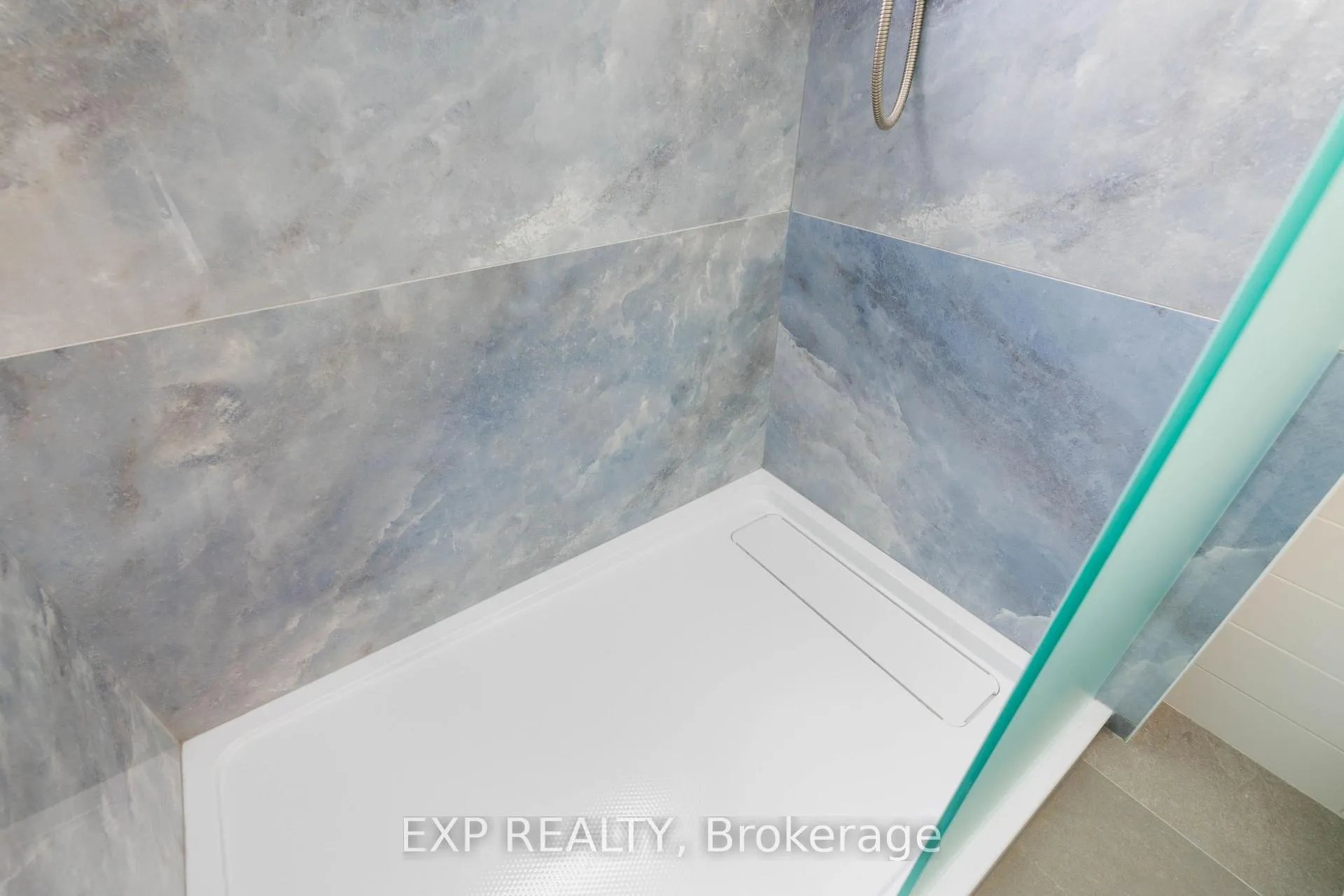 Photo 18 of 137 Bastedo Avenue, Toronto, Woodbine Corridor — HOMEH