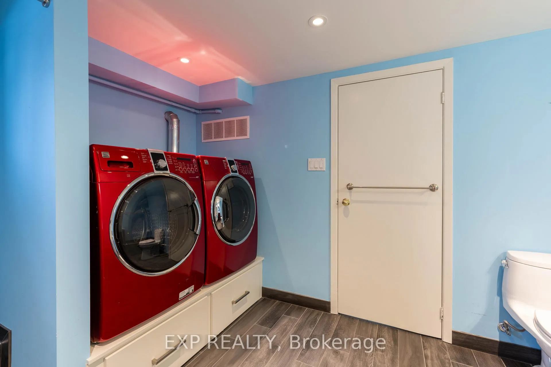 Photo 26 of 137 Bastedo Avenue, Toronto, Woodbine Corridor — HOMEH
