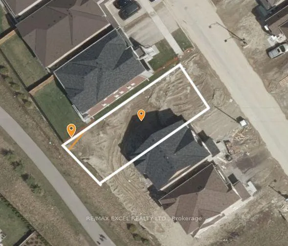 Photo 1 of 18 Portman Street, Caledon, Caledon Village — HOMEH