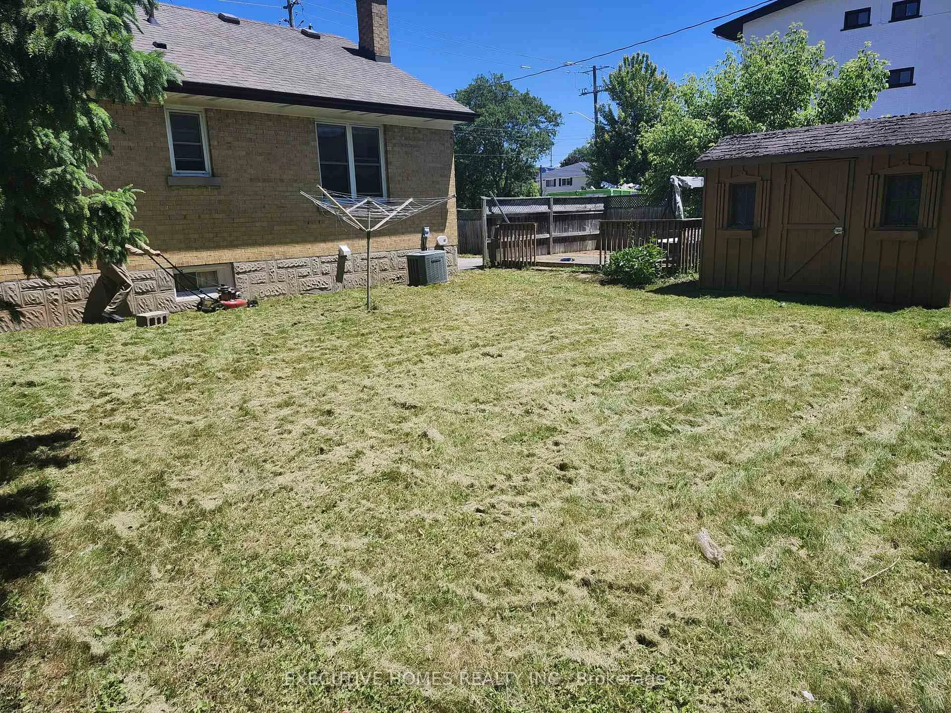 Photo 12 of 25-B Amos Avenue, Waterloo — HOMEH