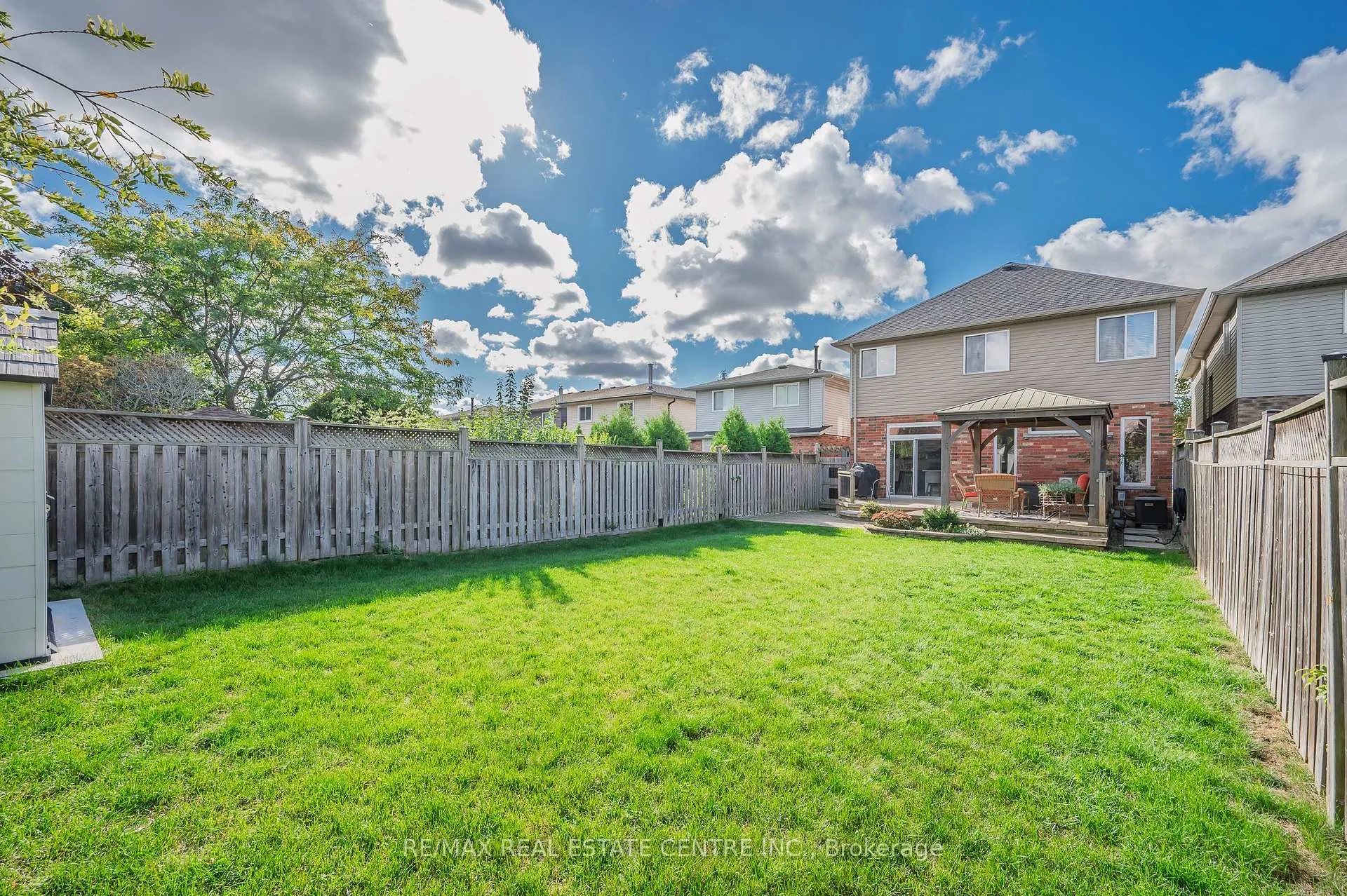 Photo 28 of 733 Stone Church Road E, Hamilton, Randall — HOMEH