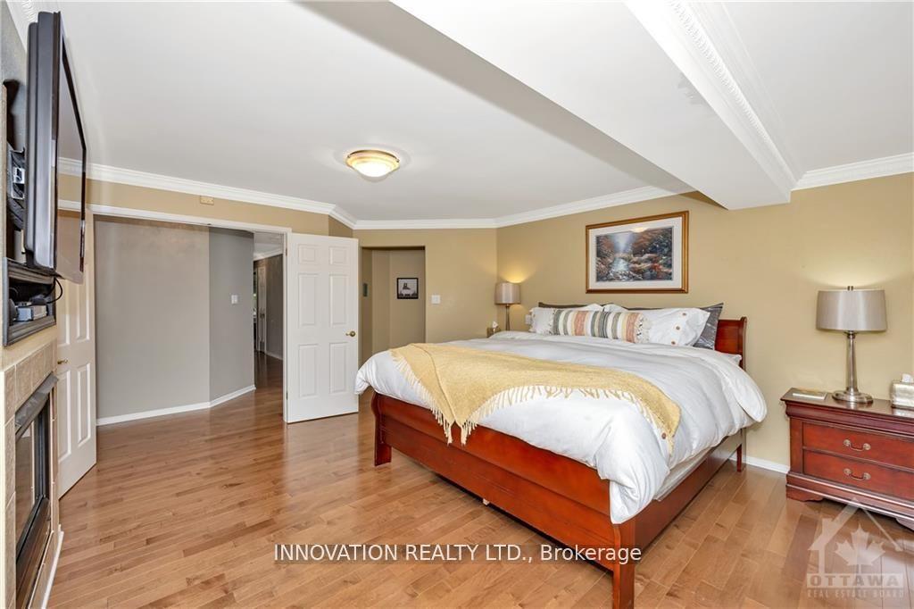 Photo 12 of 105 Locharron Crescent, Ottawa, Huntley Ward (South East) — HOMEH