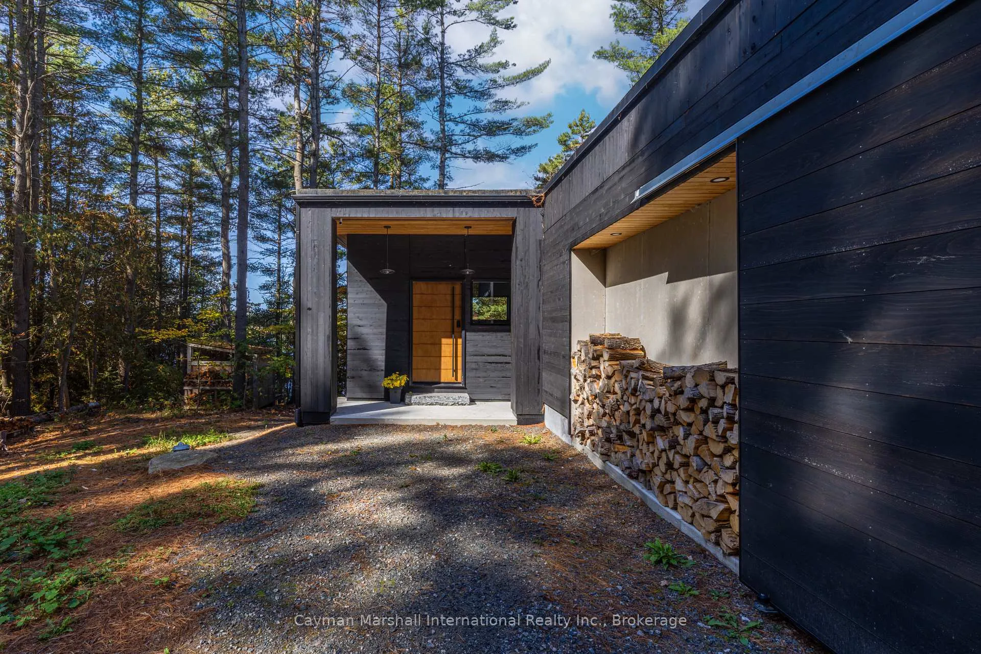 Photo 40 of 1054 Thomas Road, Gravenhurst, Ryde — HOMEH