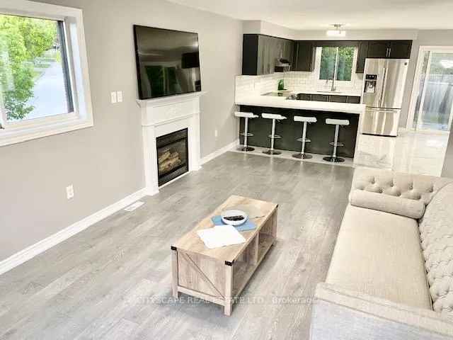 Photo 12 of 169 Cumming Drive, Barrie, Ardagh — HOMEH