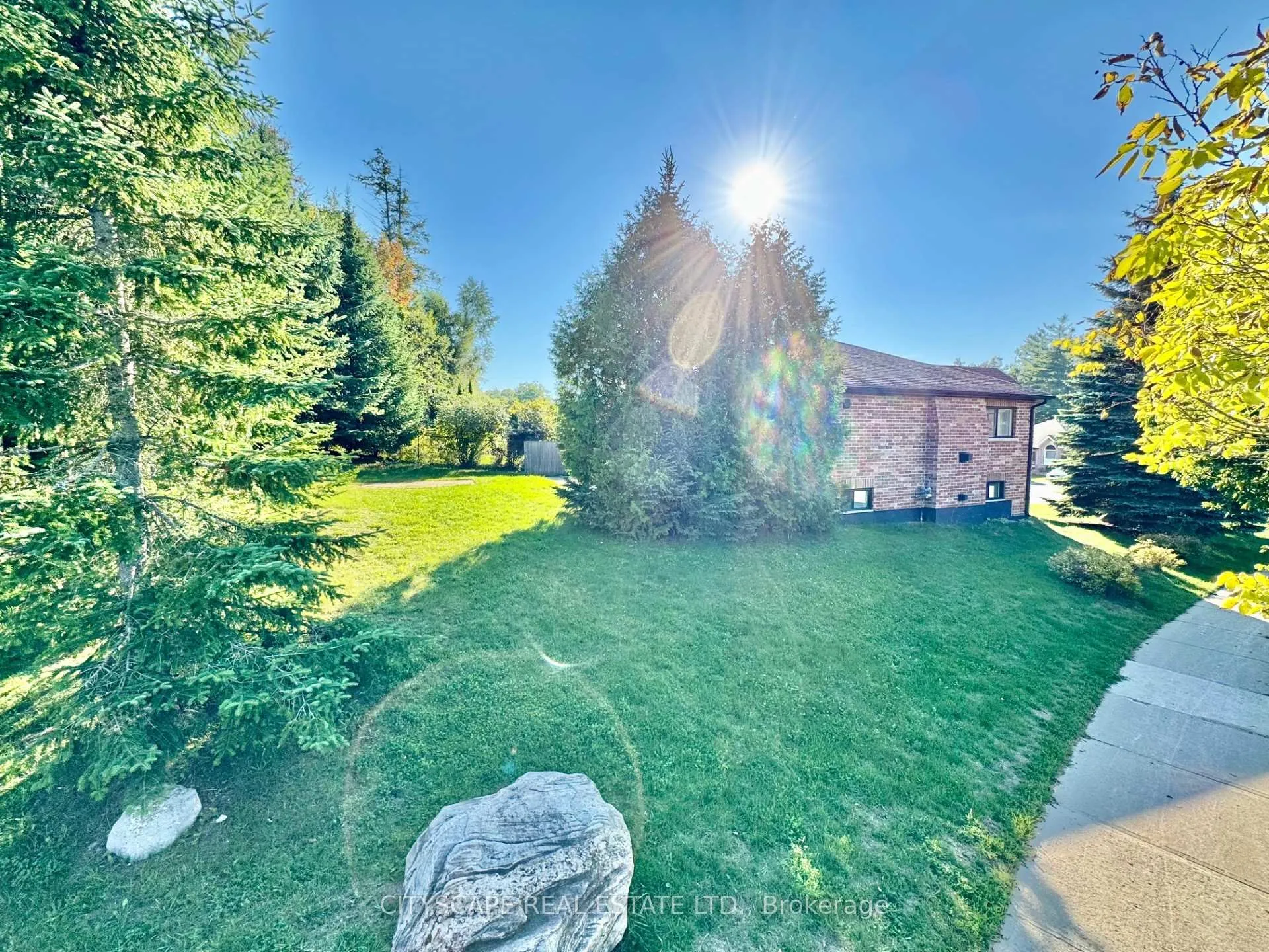 Photo 23 of 169 Cumming Drive, Barrie, Ardagh — HOMEH