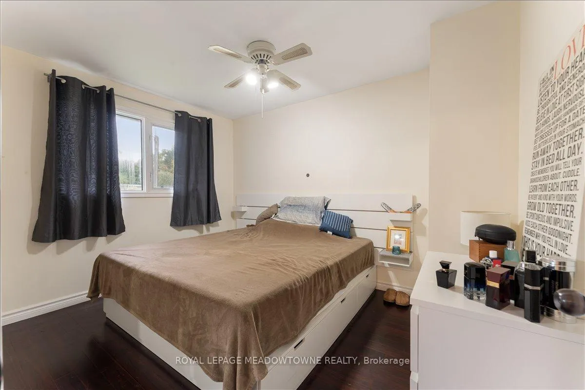 Photo 16 of 1263 Highway 5 W, Hamilton, Rural Flamborough — HOMEH