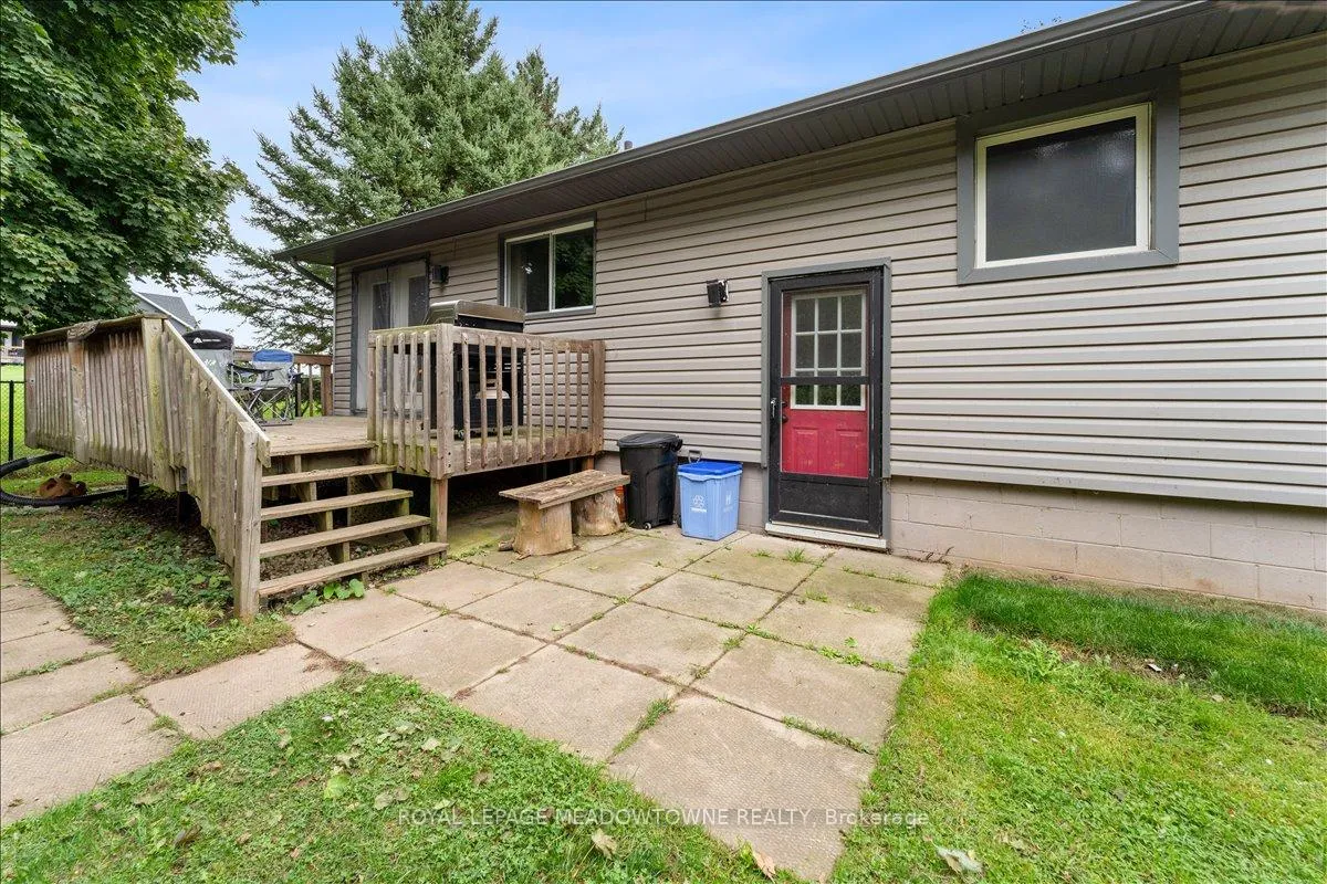 Photo 32 of 1263 Highway 5 W, Hamilton, Rural Flamborough — HOMEH