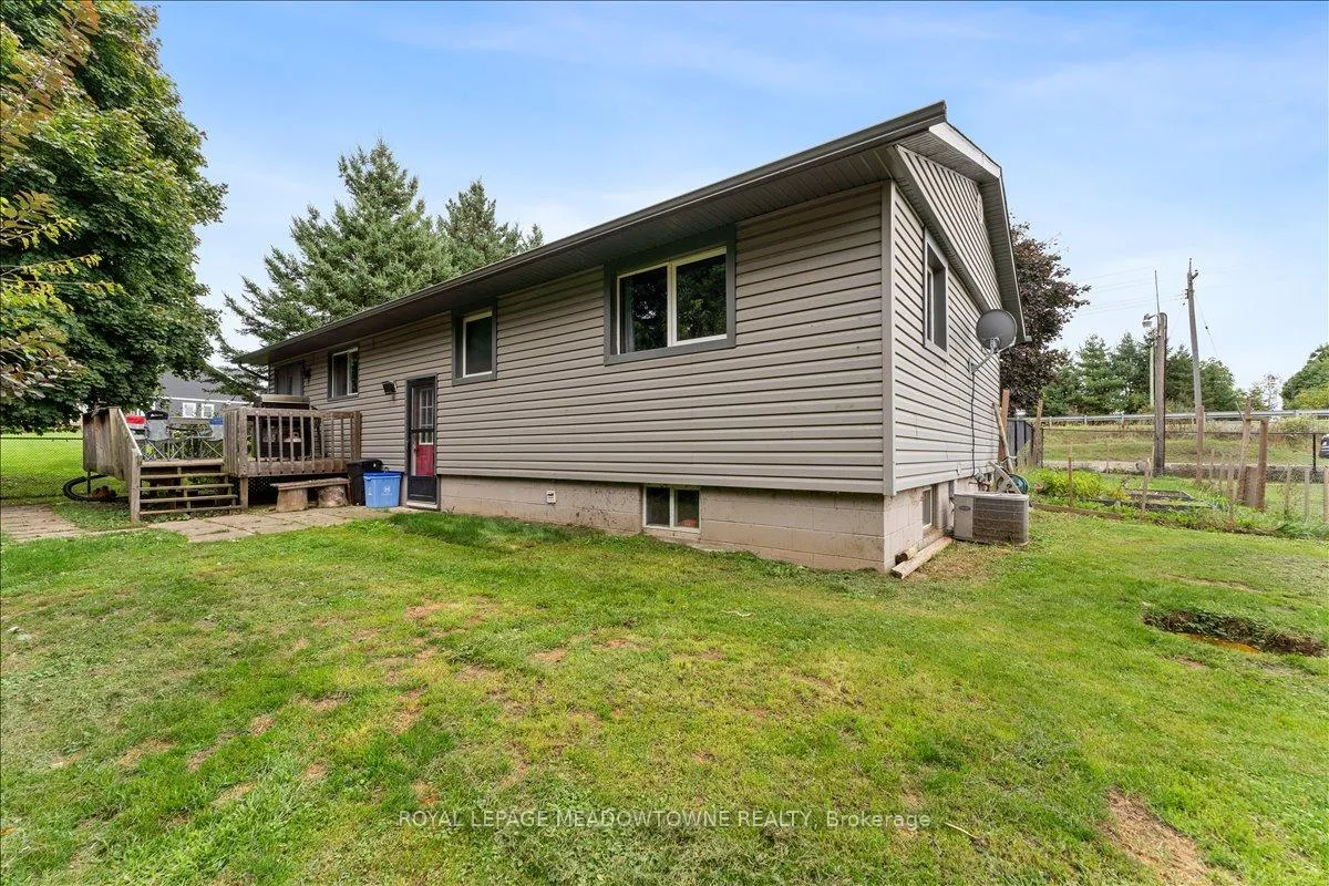 Photo 33 of 1263 Highway 5 W, Hamilton, Rural Flamborough — HOMEH