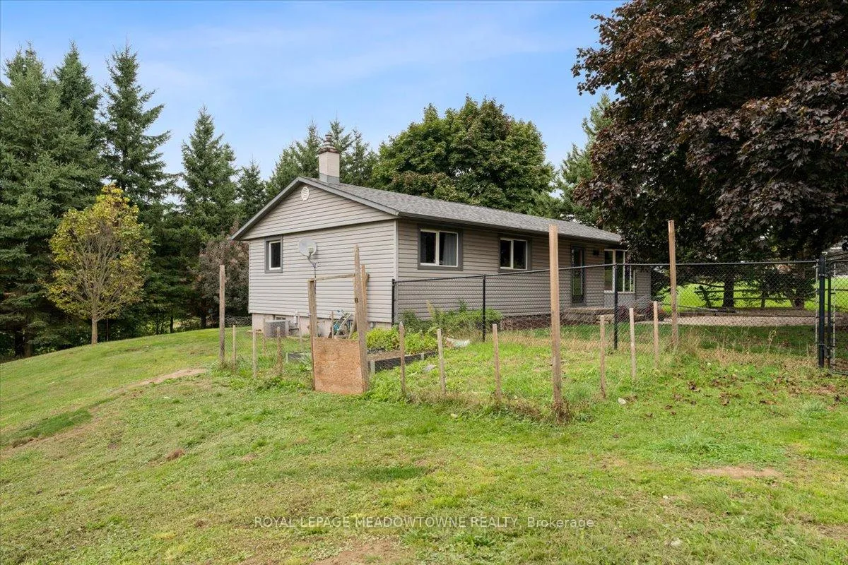 Photo 35 of 1263 Highway 5 W, Hamilton, Rural Flamborough — HOMEH