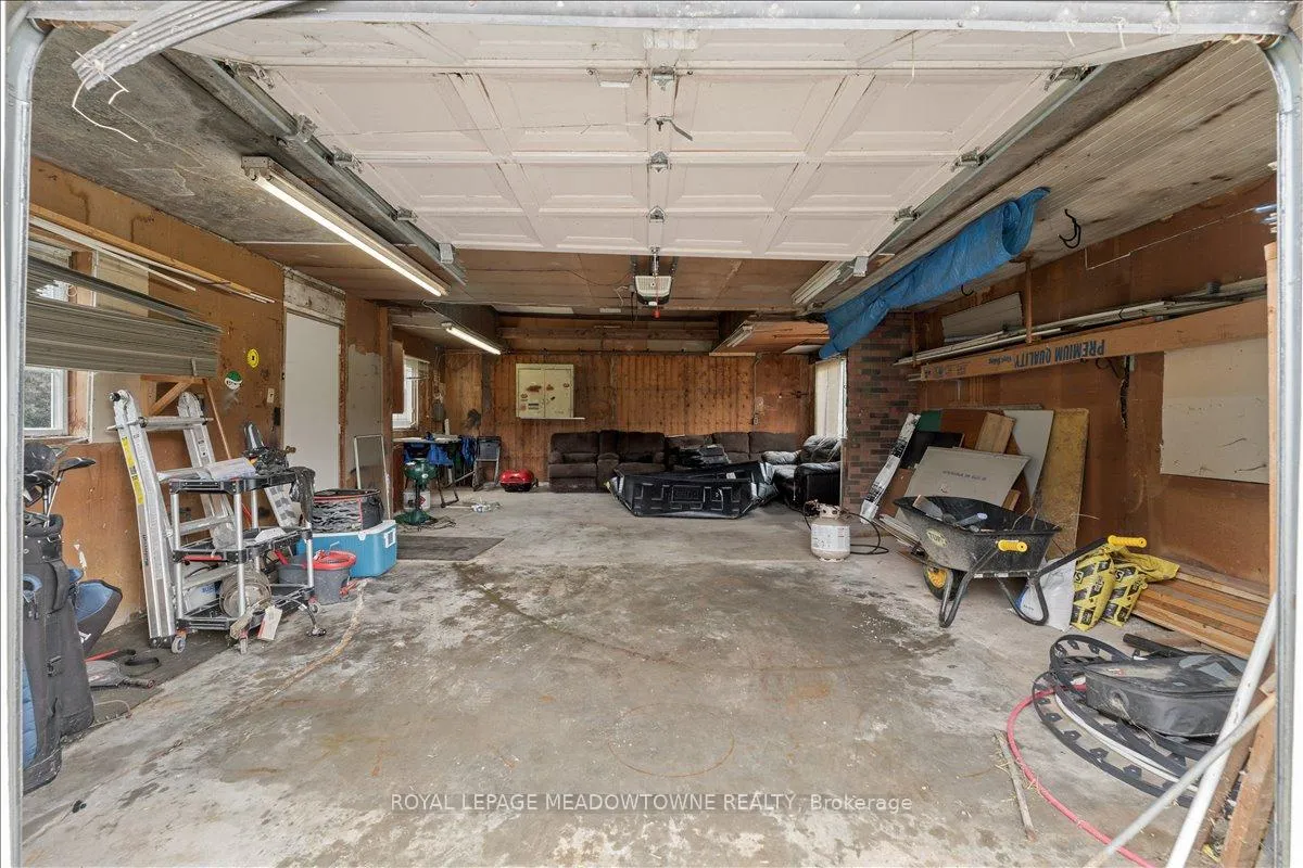 Photo 37 of 1263 Highway 5 W, Hamilton, Rural Flamborough — HOMEH