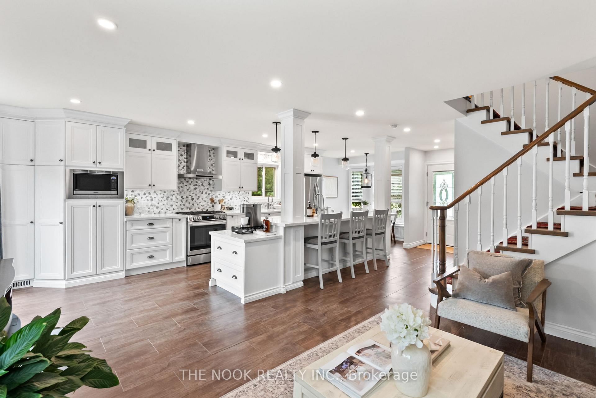 Photo 18 of 111 Avondale Drive, Clarington, Courtice — HOMEH