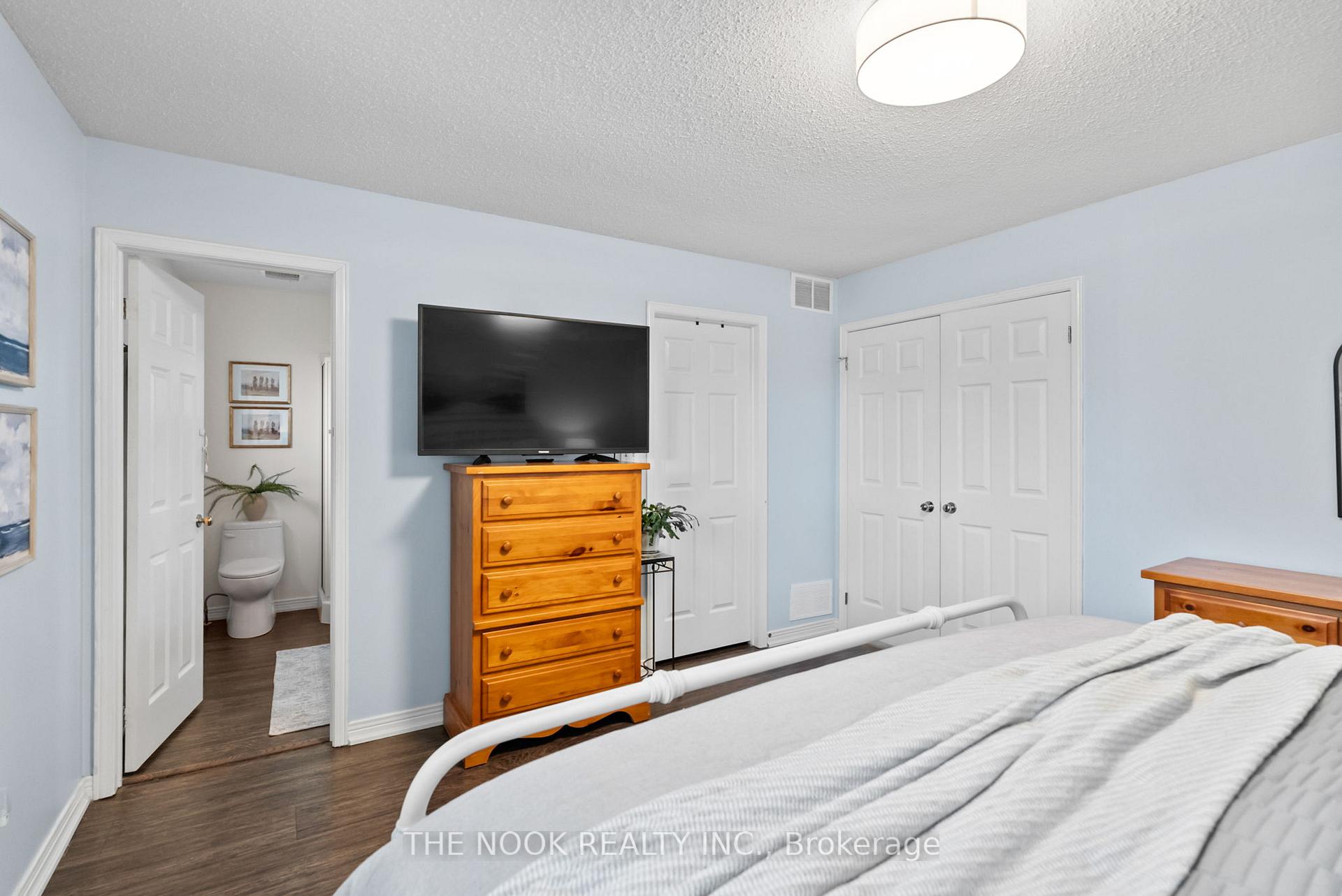Photo 23 of 111 Avondale Drive, Clarington, Courtice — HOMEH