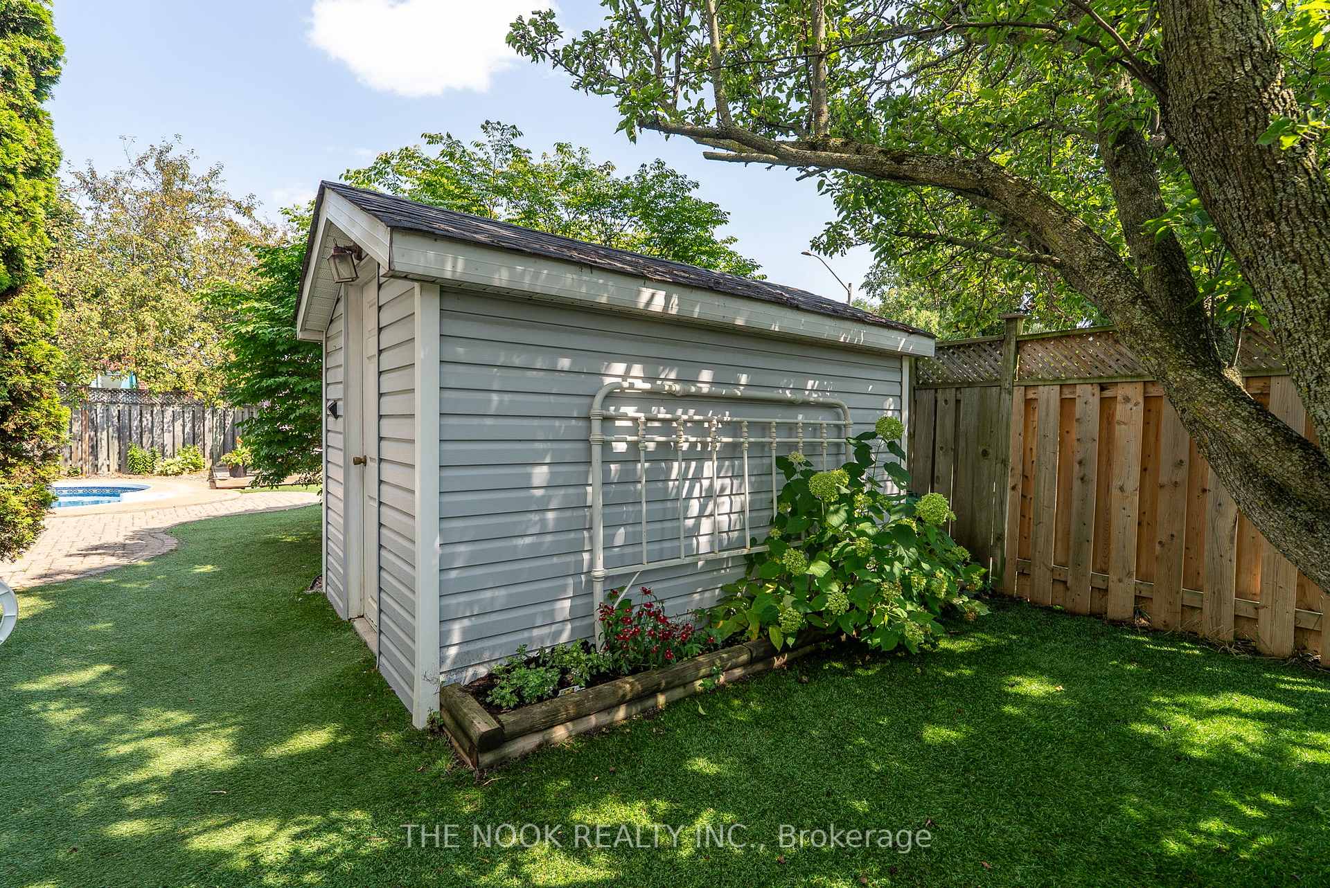 Photo 45 of 111 Avondale Drive, Clarington, Courtice — HOMEH