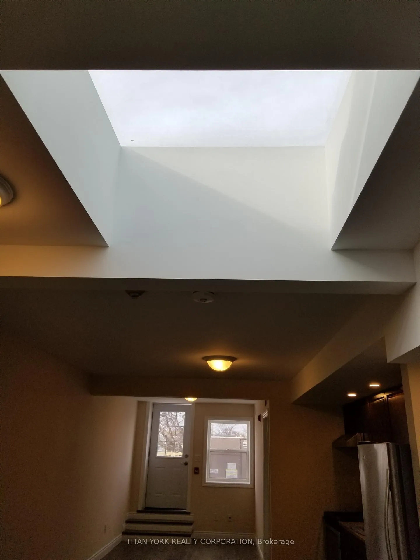 Photo 2 of 2894 Danforth Avenue, Toronto, East End-Danforth — HOMEH