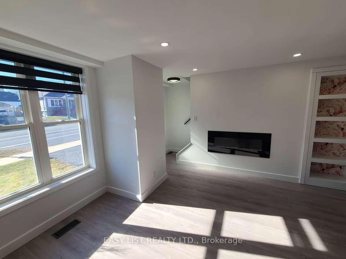 Photo 30 of 1311 Cumberland Street, Cornwall — HOMEH