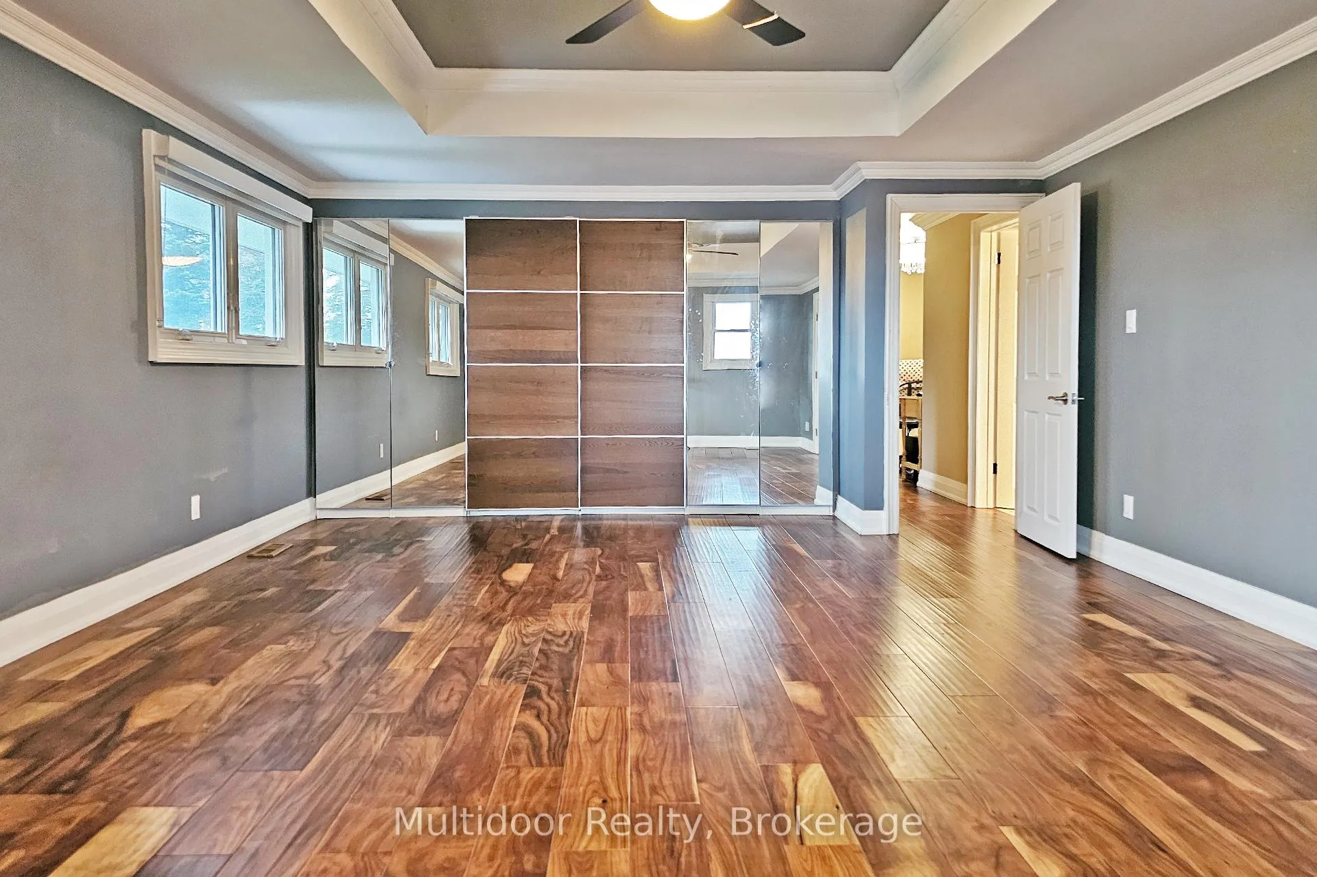 Photo 11 of 871 Swiss Heights, Oshawa, Pinecrest — HOMEH