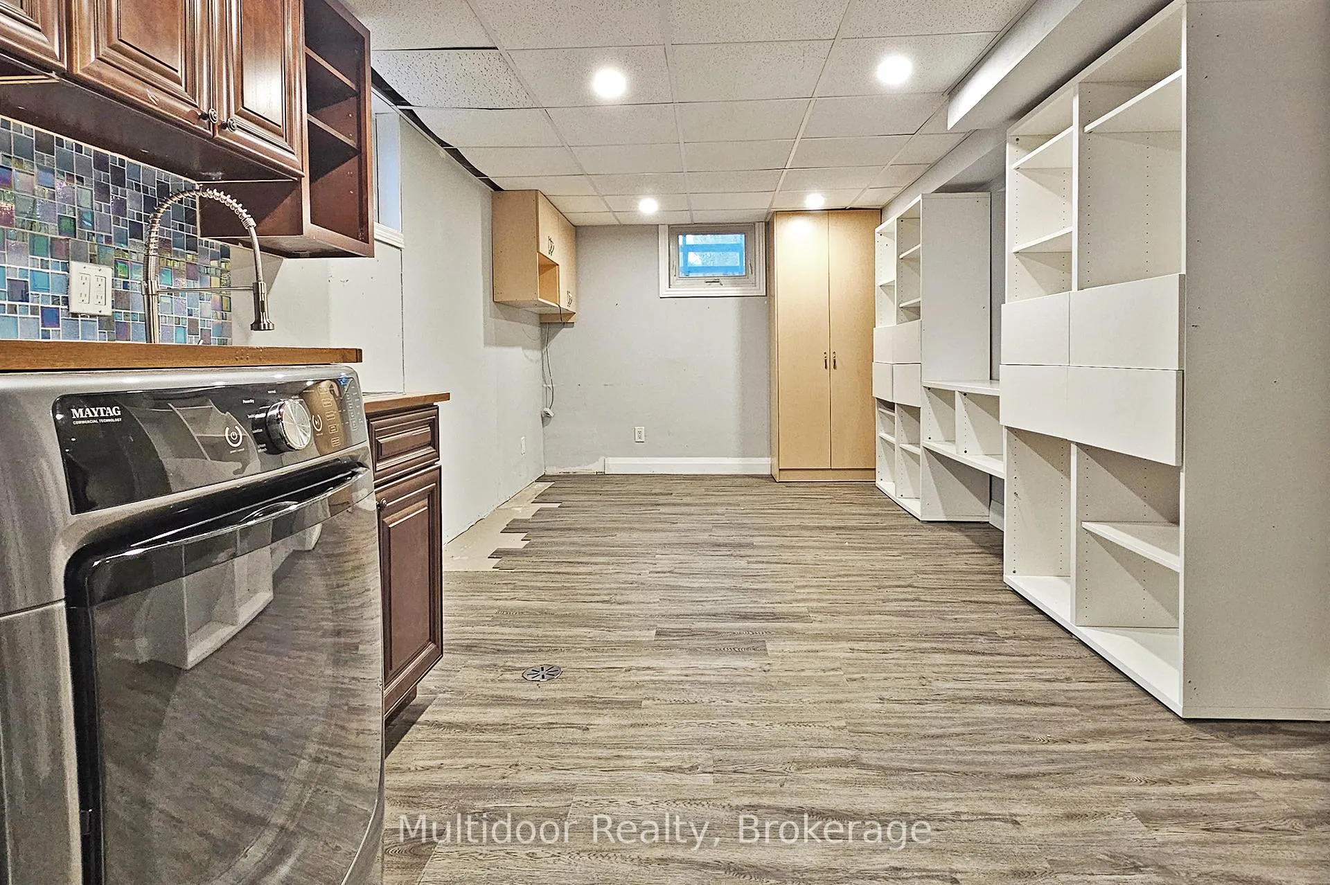 Photo 22 of 871 Swiss Heights, Oshawa, Pinecrest — HOMEH