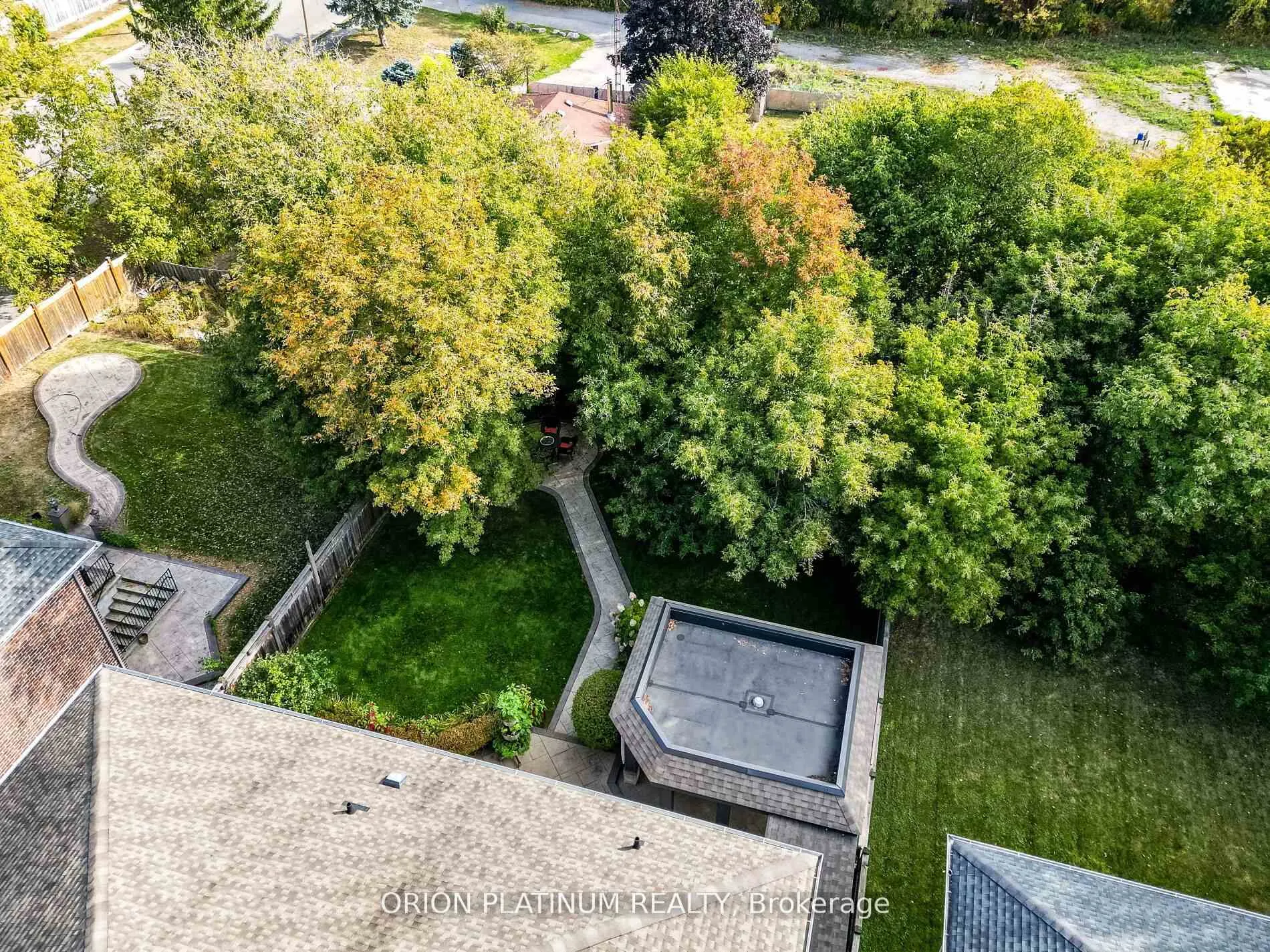 Photo 39 of 1995 Woodview Avenue, Pickering, Highbush — HOMEH