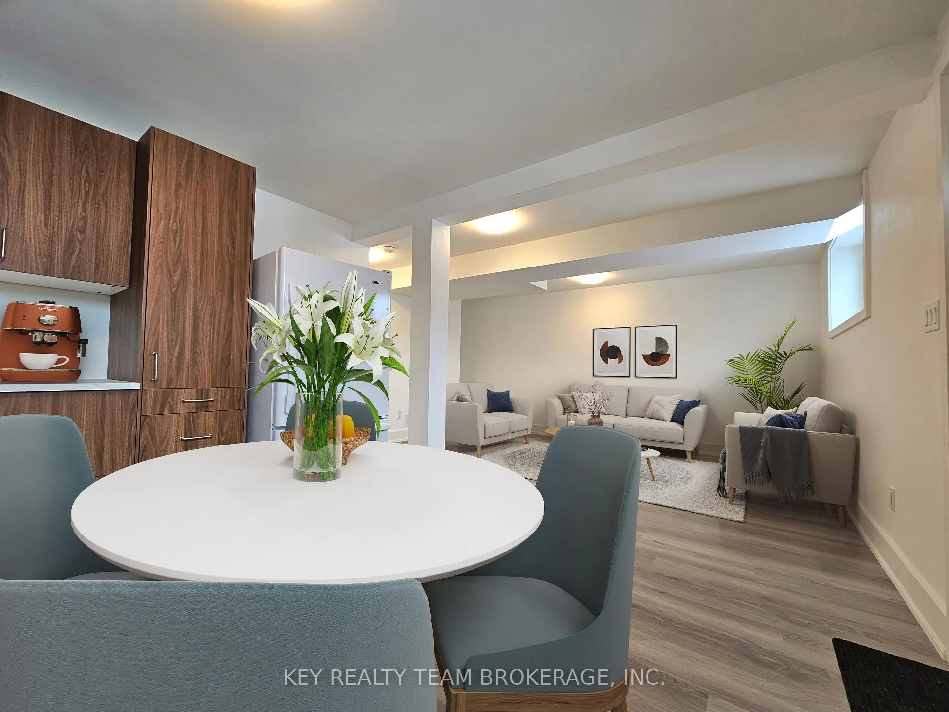 Photo 3 of Unit Unit B, 51 Loraine Drive, St. Catharines, Oakdale — HOMEH