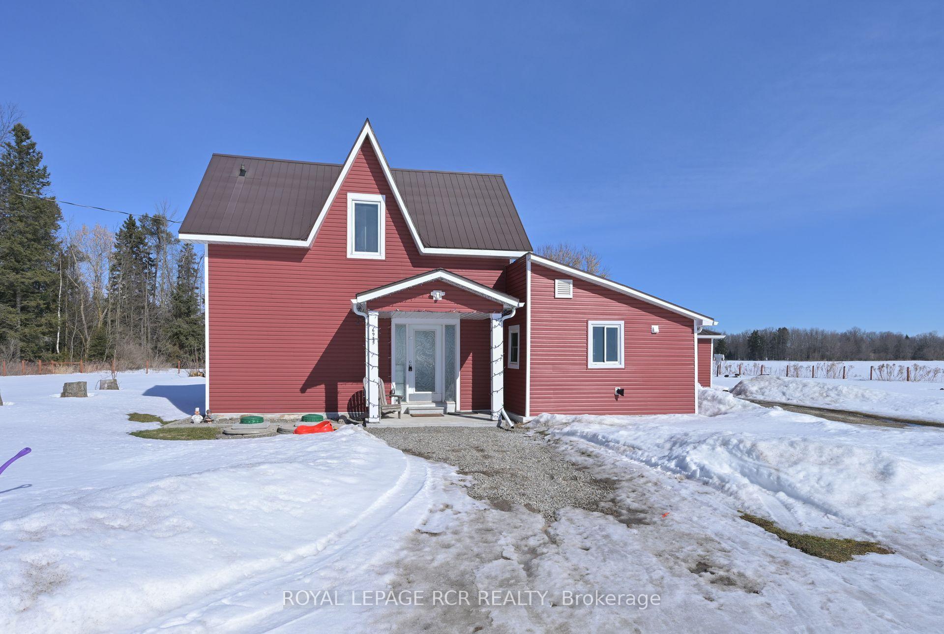 Photo 2 of 6985 County Road 10, Essa, Rural Essa — HOMEH