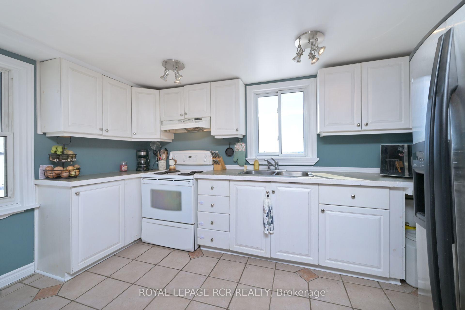 Photo 10 of 6985 County Road 10, Essa, Rural Essa — HOMEH