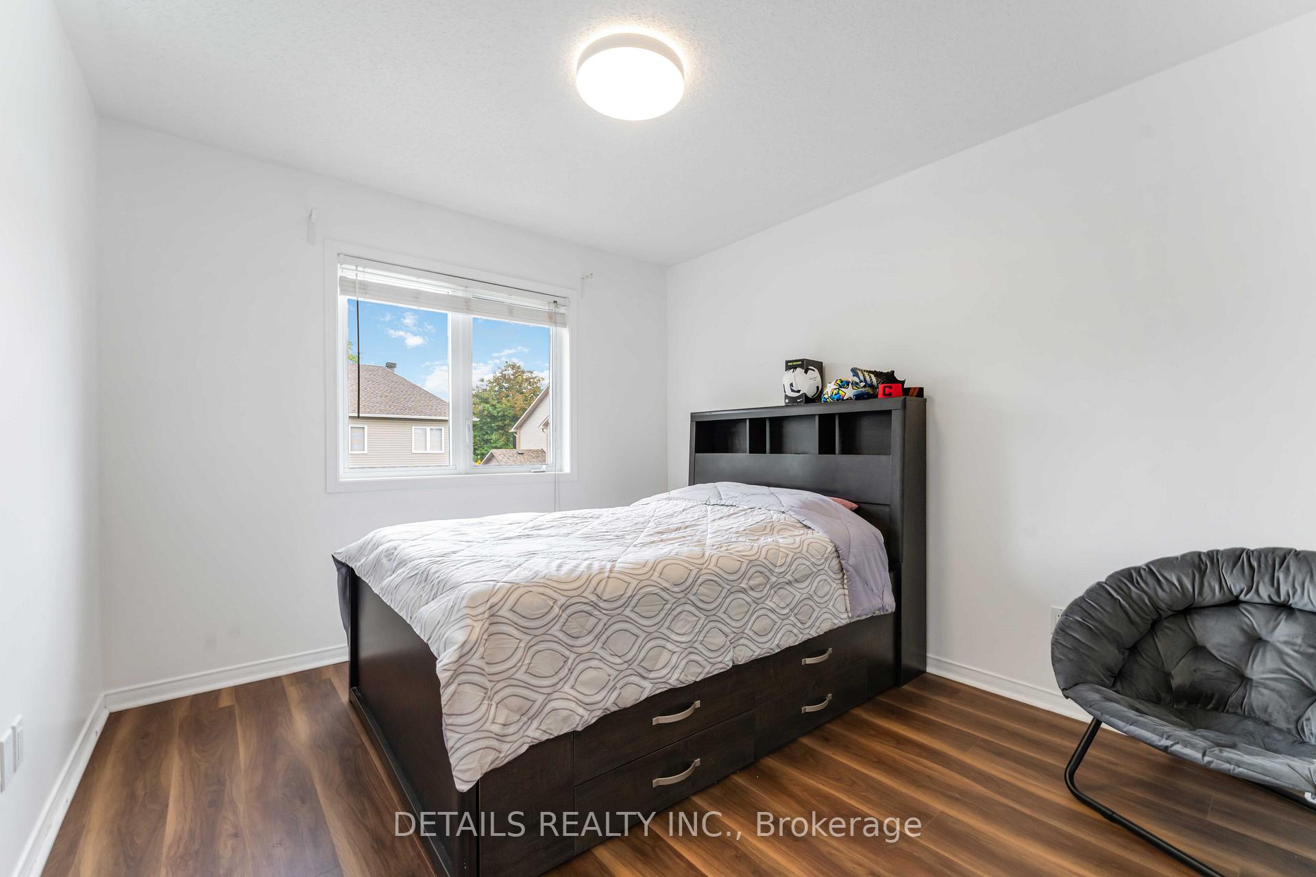 Photo 32 of 15 Daybreak Street, Ottawa, Barrhaven East — HOMEH