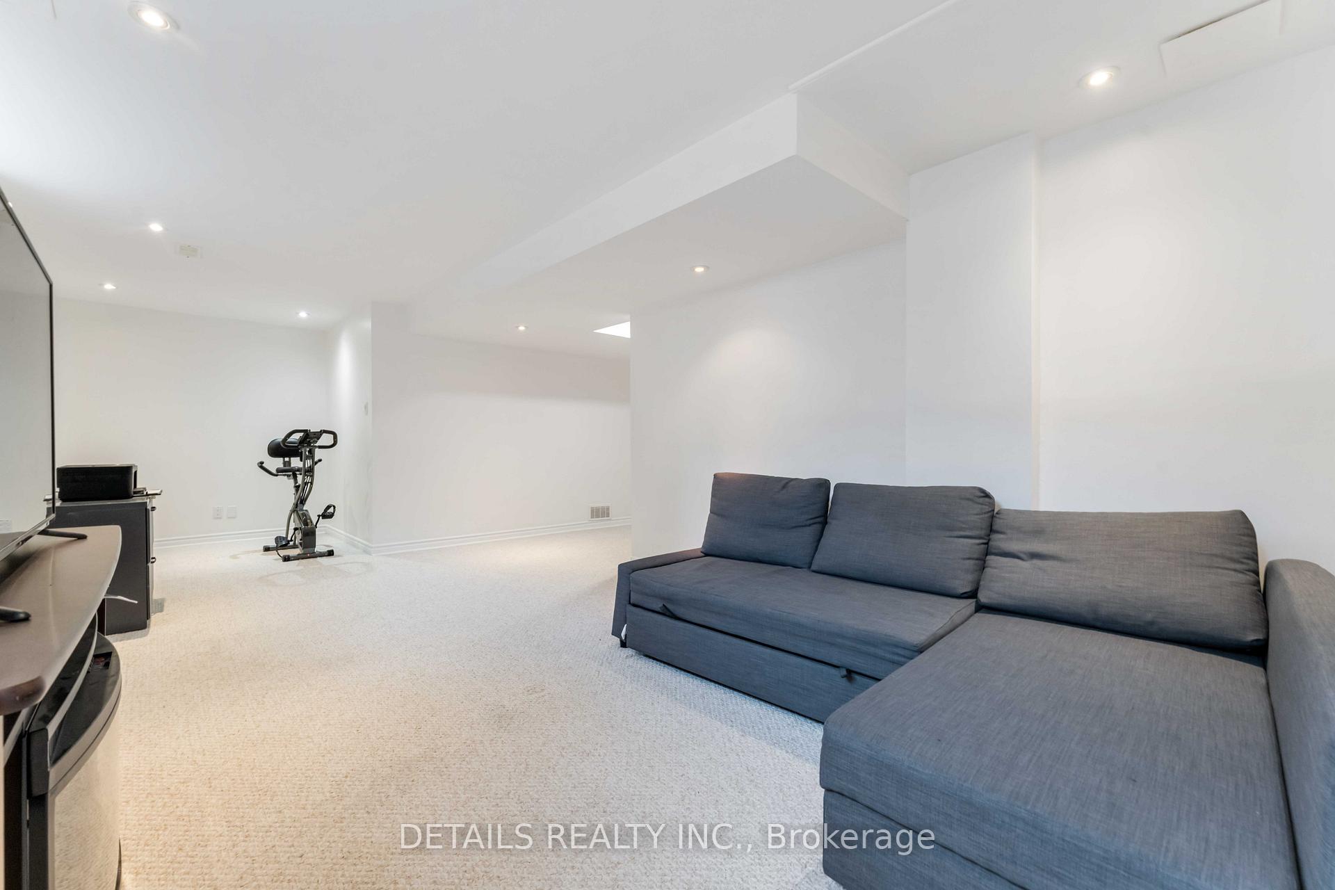 Photo 38 of 15 Daybreak Street, Ottawa, Barrhaven East — HOMEH