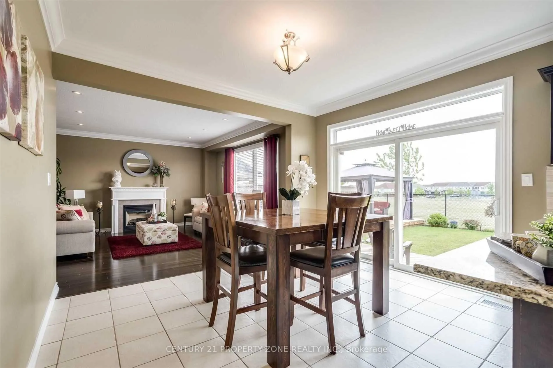 Photo 12 of 169 Magnificent Way, Hamilton, Binbrook — HOMEH