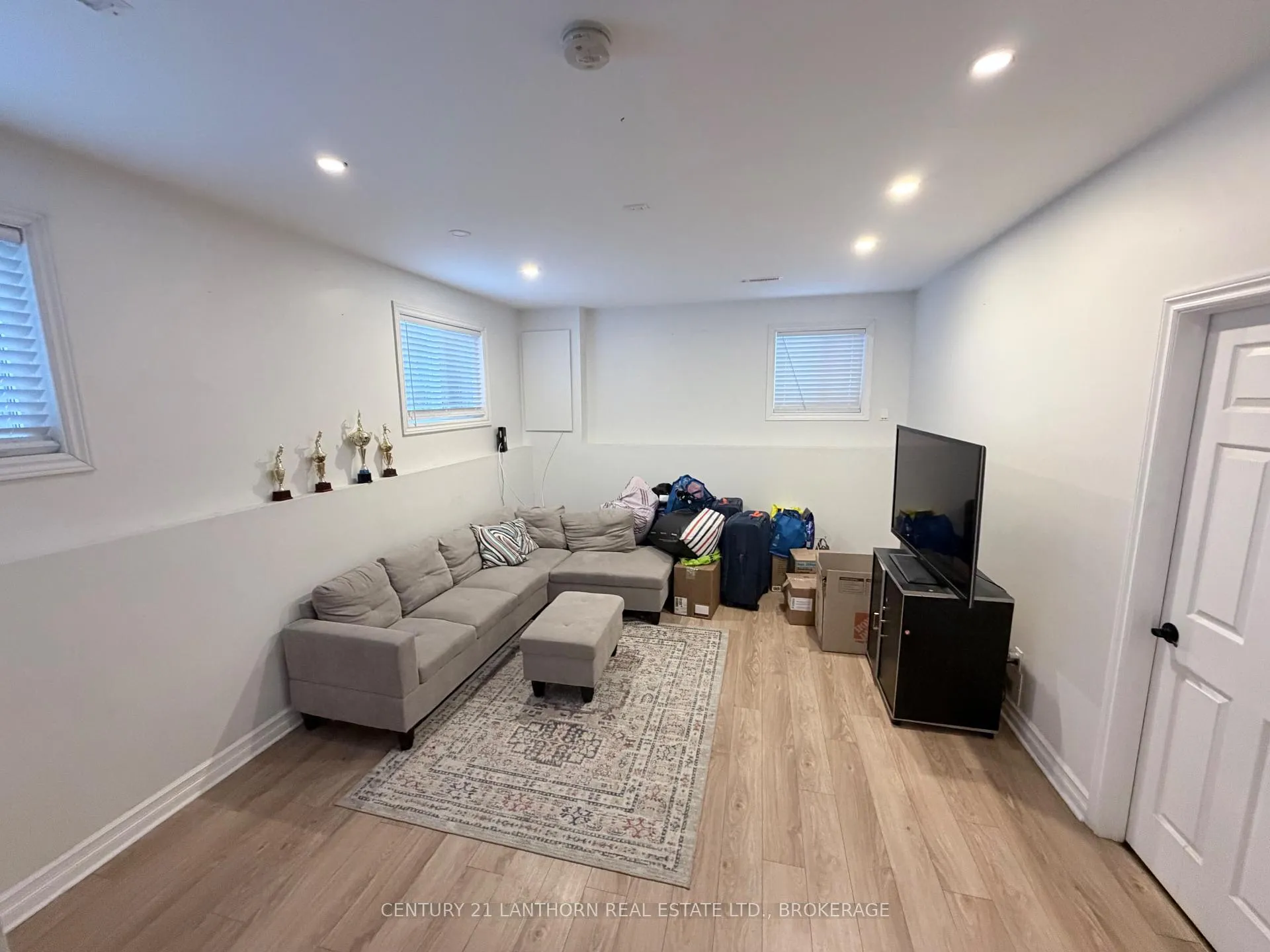 Photo 7 of 252 Cannifton Road N, Belleville, Thurlow Ward — HOMEH