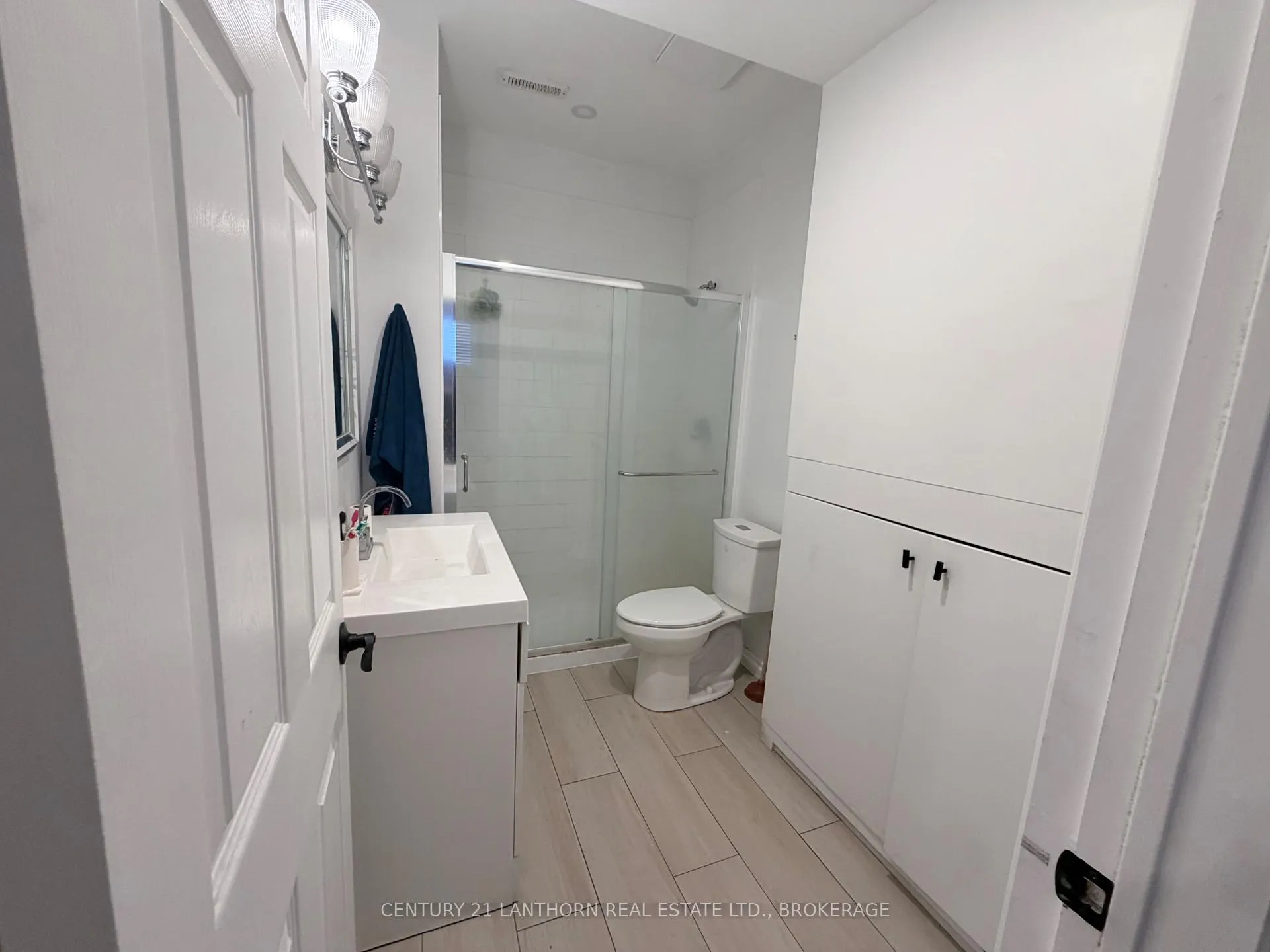 Photo 8 of 252 Cannifton Road N, Belleville, Thurlow Ward — HOMEH