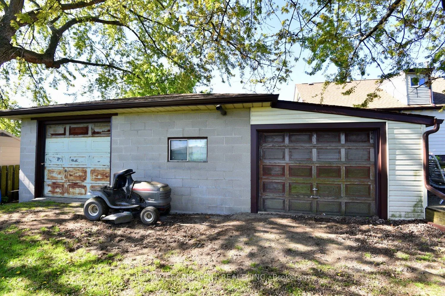 Photo 24 of 647 Limeridge Road E, Hamilton, Thorner — HOMEH