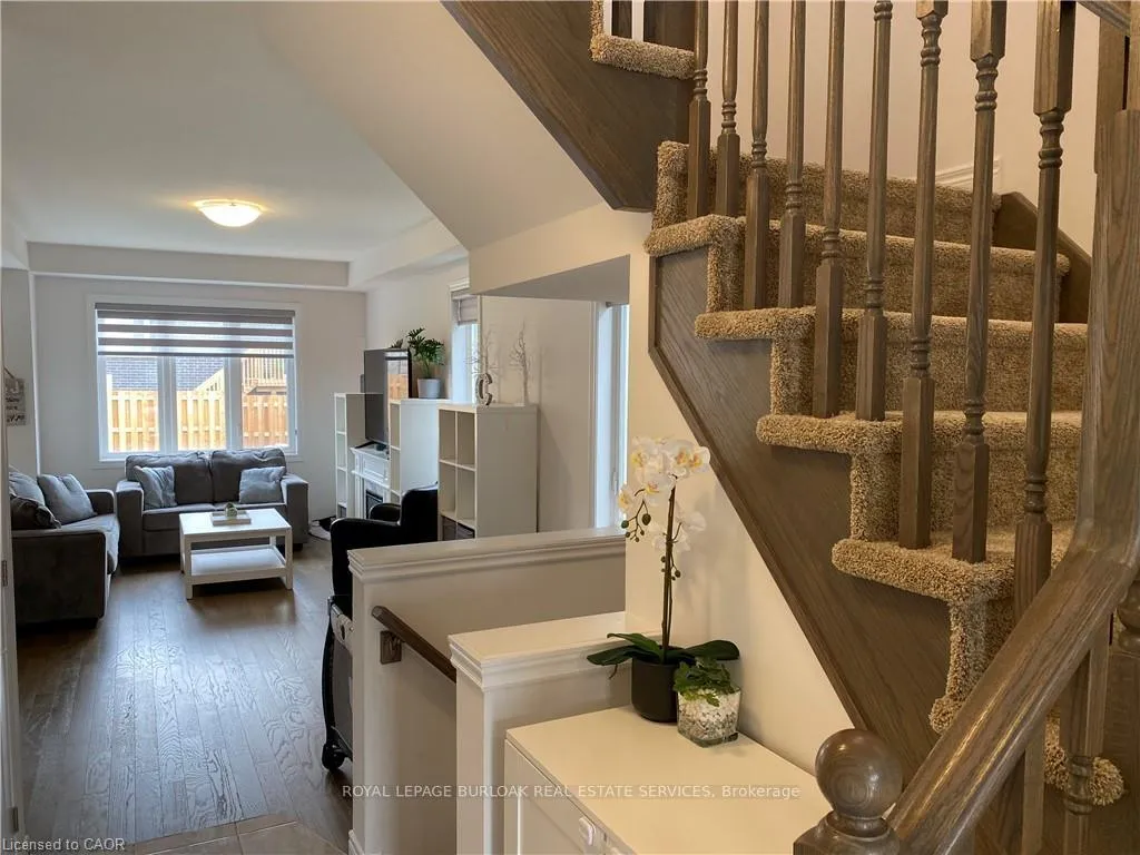 Photo 5 of 34 Baker Lane, Brant, Paris — HOMEH